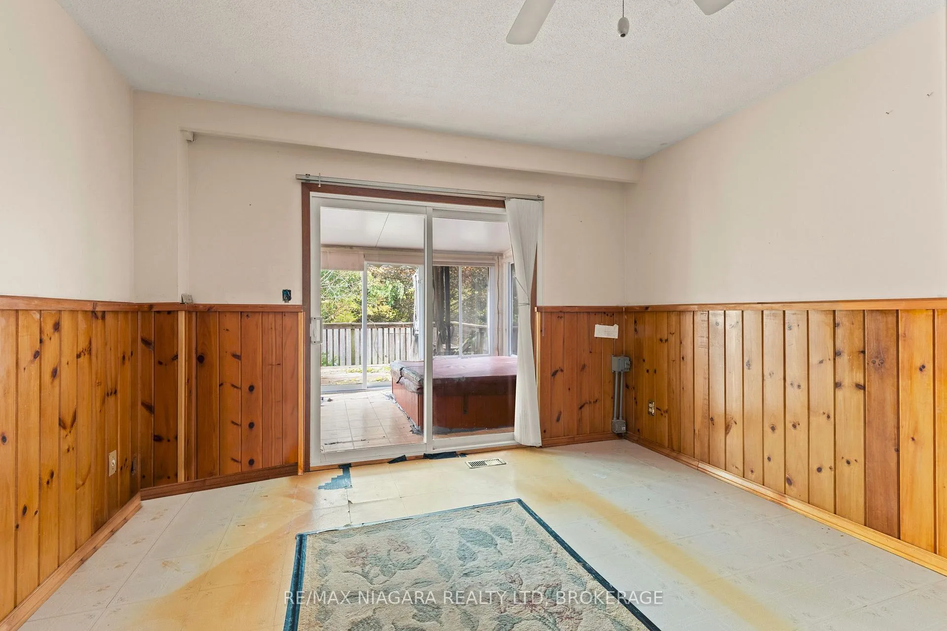 Photo 98 of 28 Runcorn Street, St. Catharines, Port Weller — HOMEH