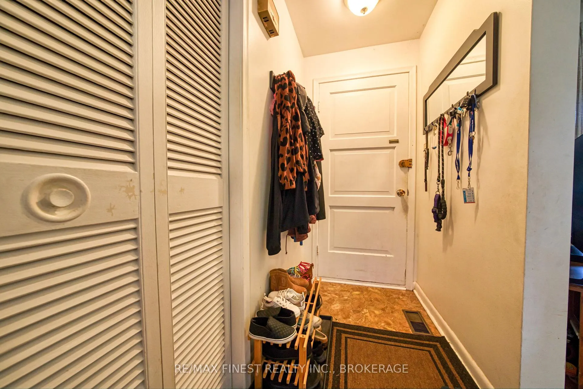 Photo 2 of 107 Casterton Avenue, Kingston, Central City West — HOMEH