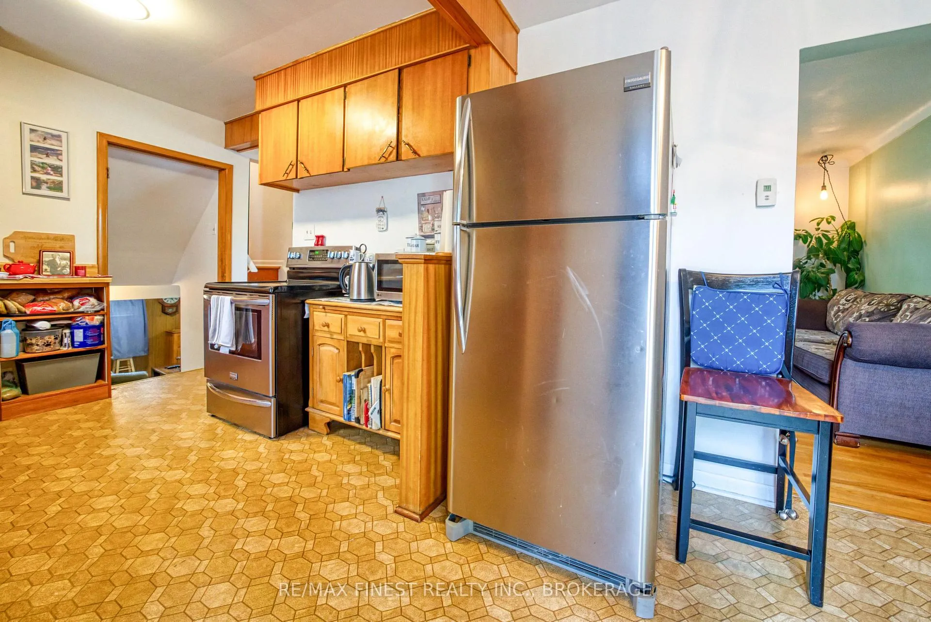 Photo 9 of 107 Casterton Avenue, Kingston, Central City West — HOMEH