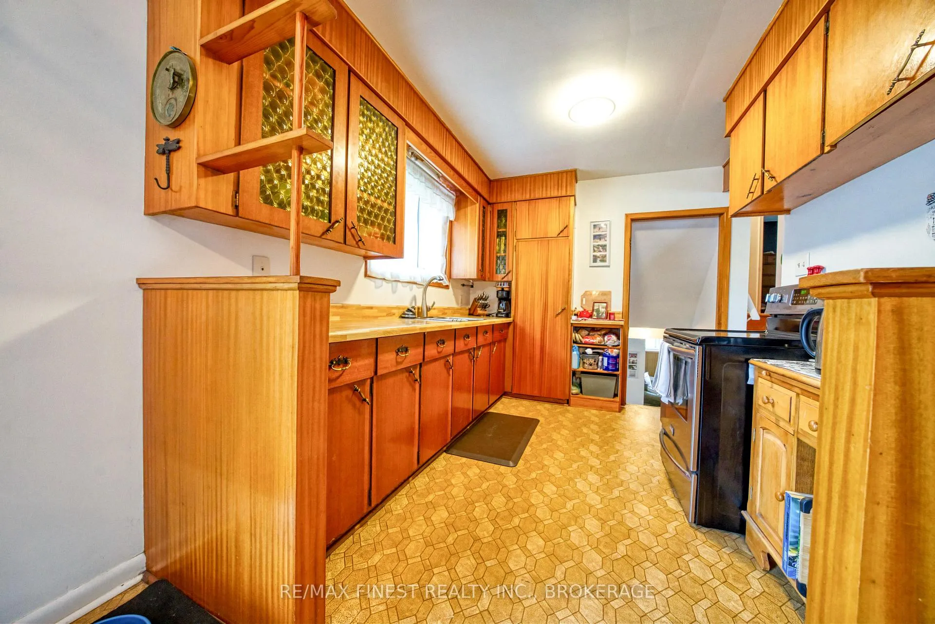 Photo 14 of 107 Casterton Avenue, Kingston, Central City West — HOMEH