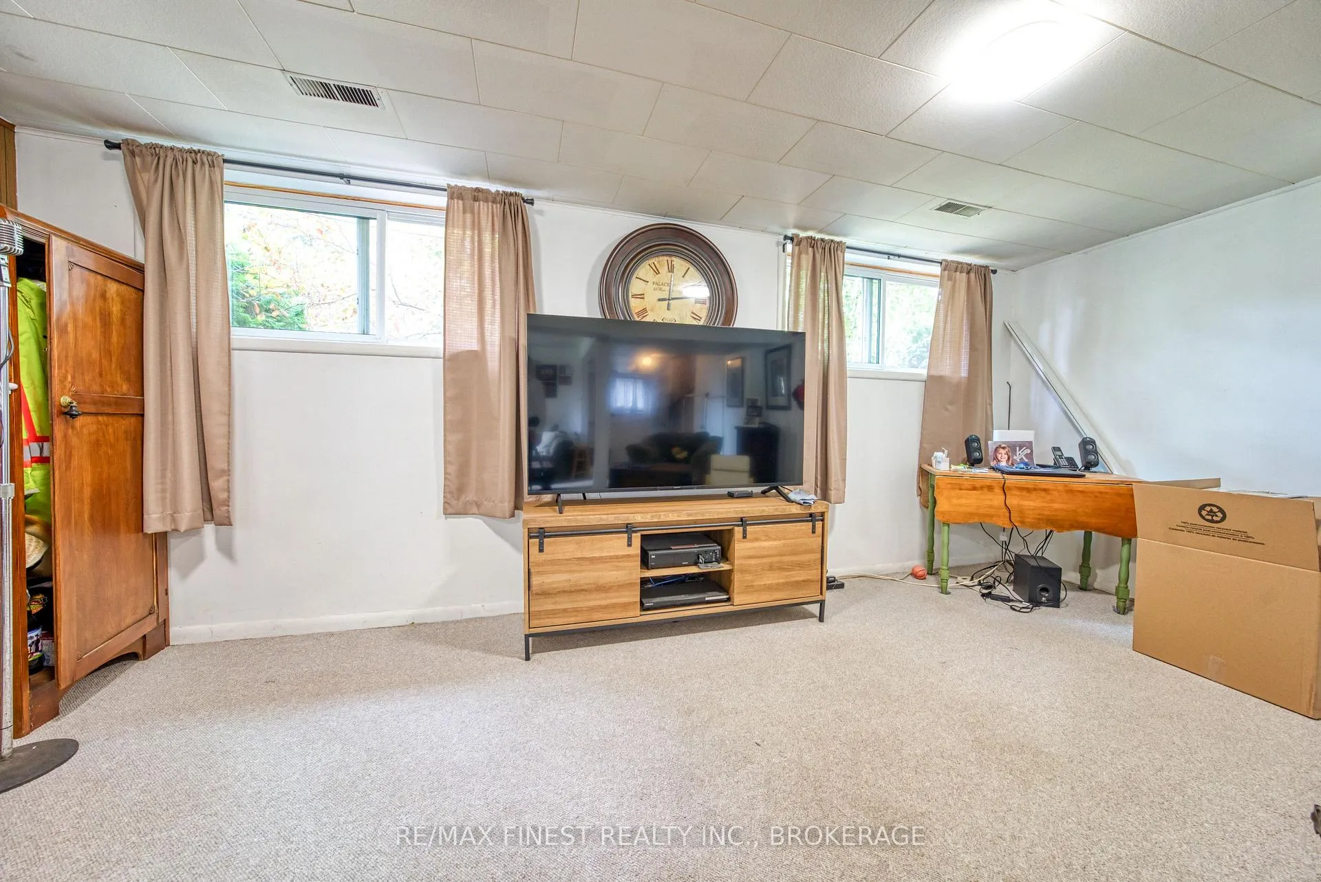 Photo 23 of 107 Casterton Avenue, Kingston, Central City West — HOMEH