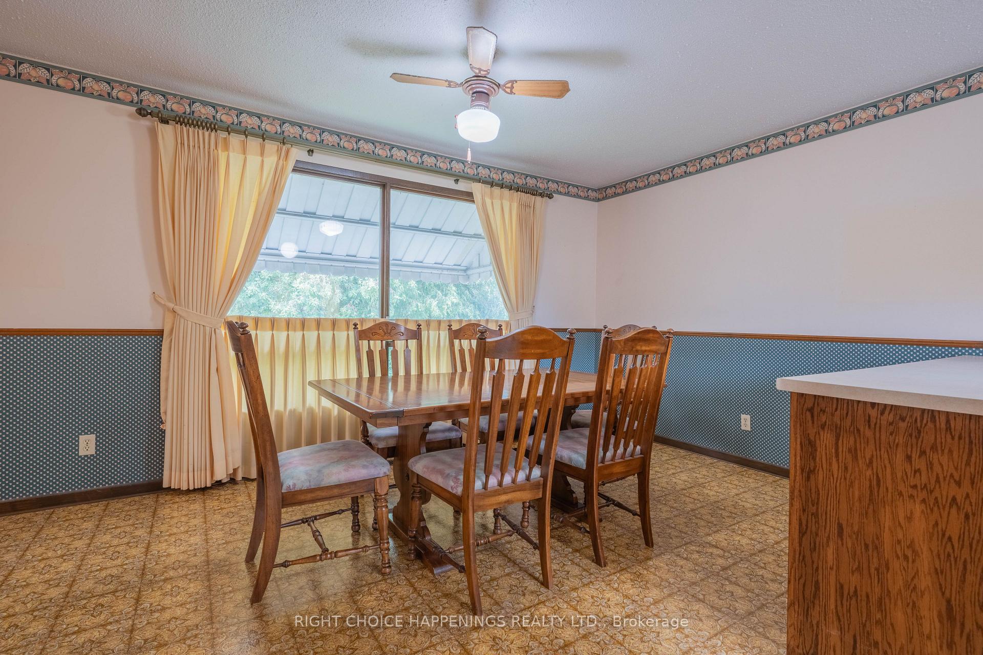 Photo 7 of 104 Albert Street, St. Catharines, Downtown — HOMEH