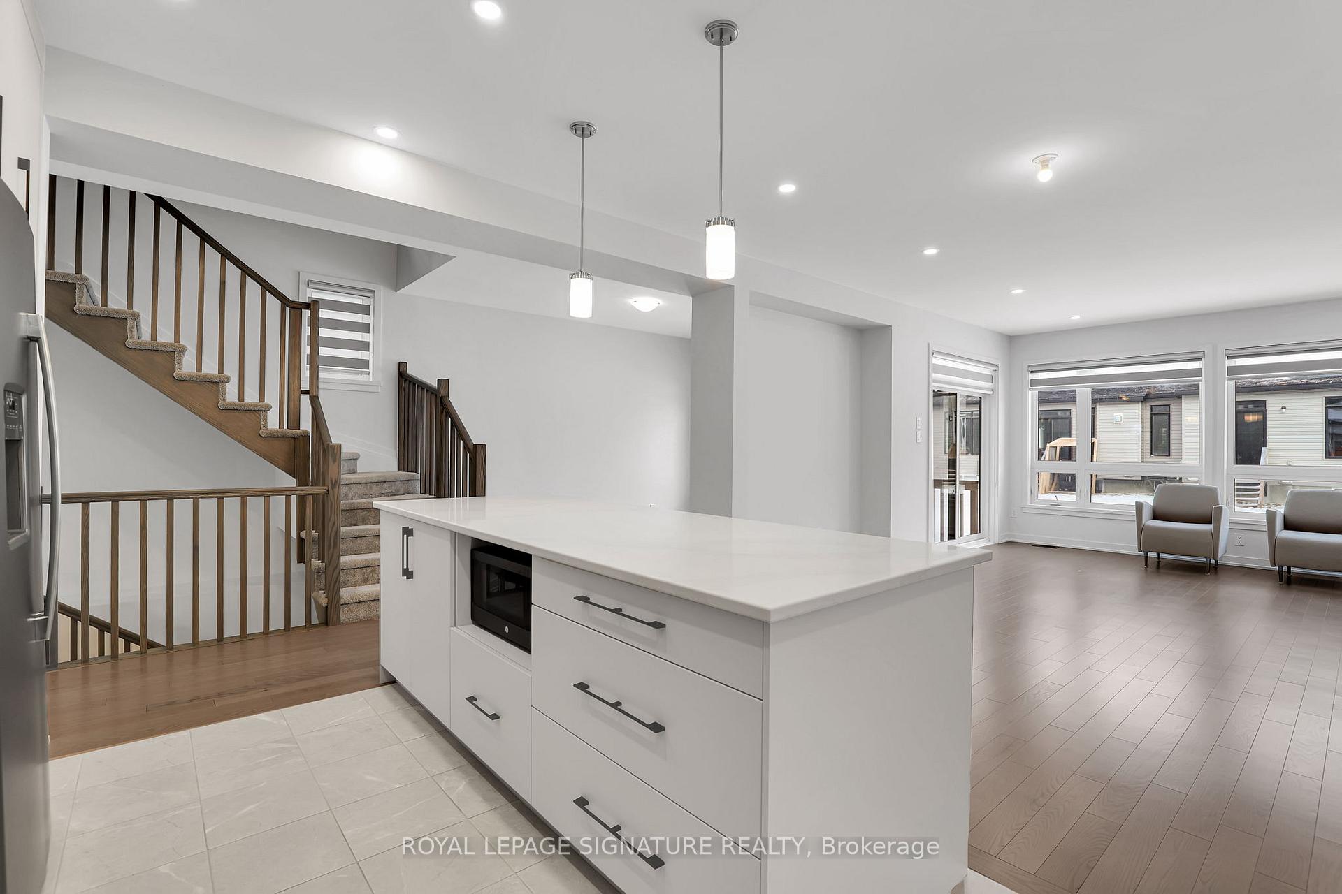 Photo 13 of 441 Tumeric Court, Ottawa, Remainder of Stittsville & Area — HOMEH