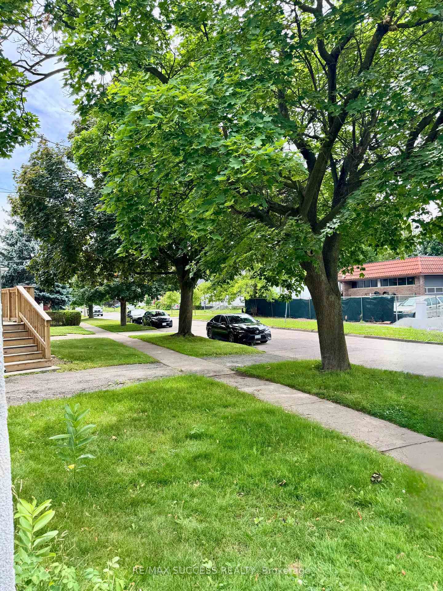 Photo 23 of 78 Currie Street, St. Catharines, Facer — HOMEH