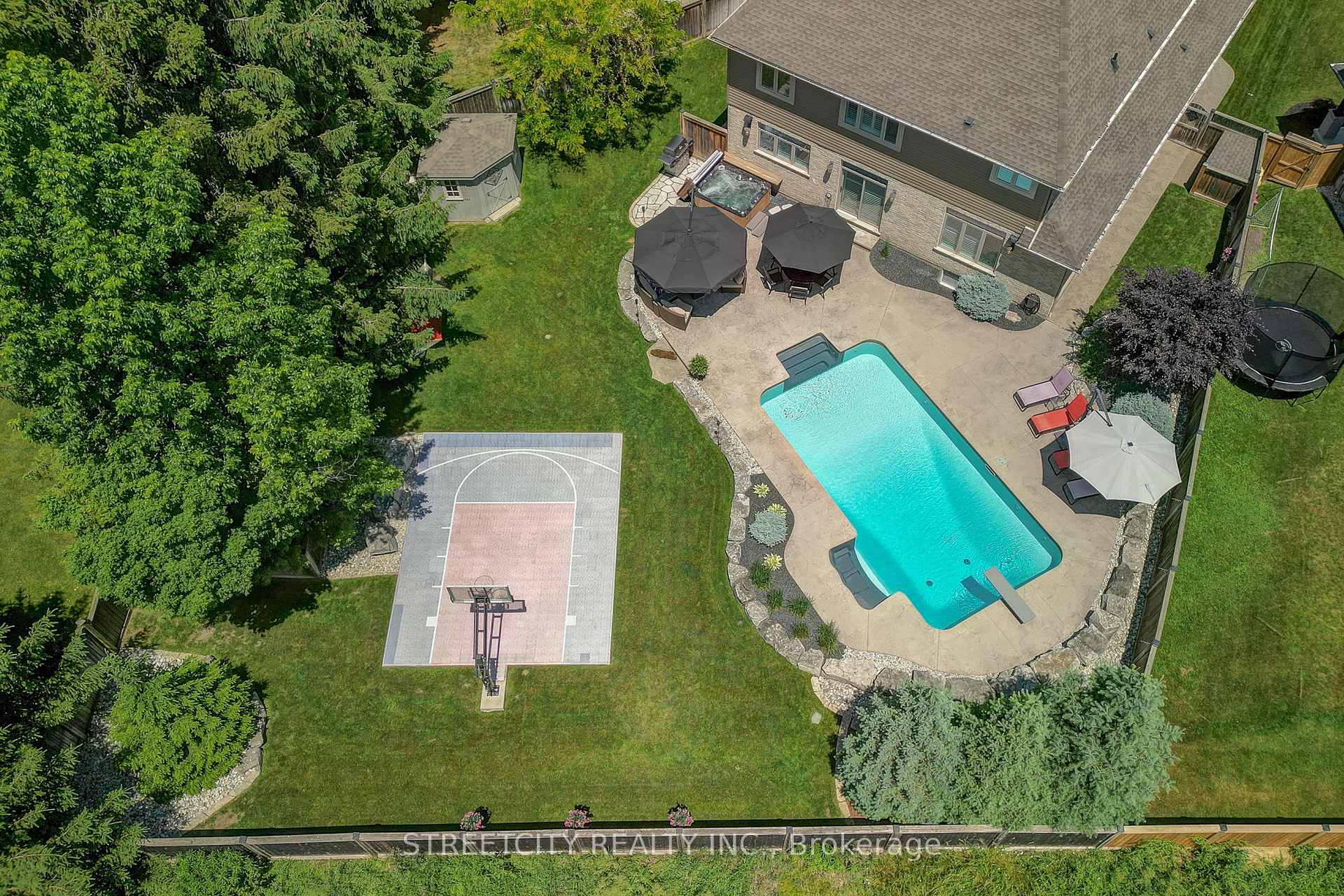 Photo 4 of 26 Tanager Place, St. Thomas — HOMEH