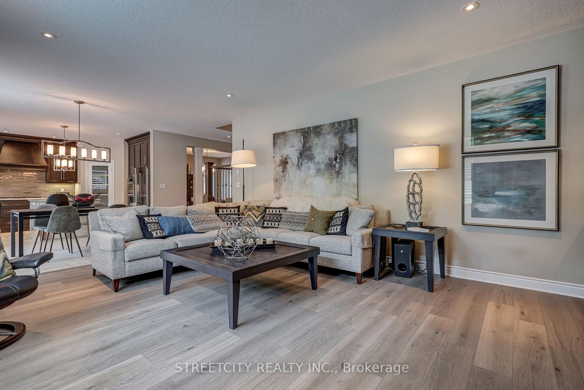 Photo 17 of 26 Tanager Place, St. Thomas — HOMEH