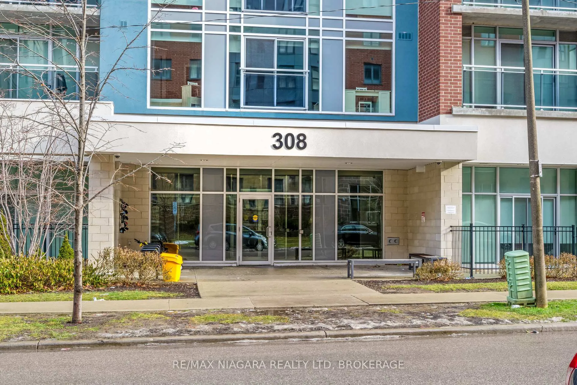 Photo 2 of Unit 504, 308 Lester Street, Waterloo — HOMEH