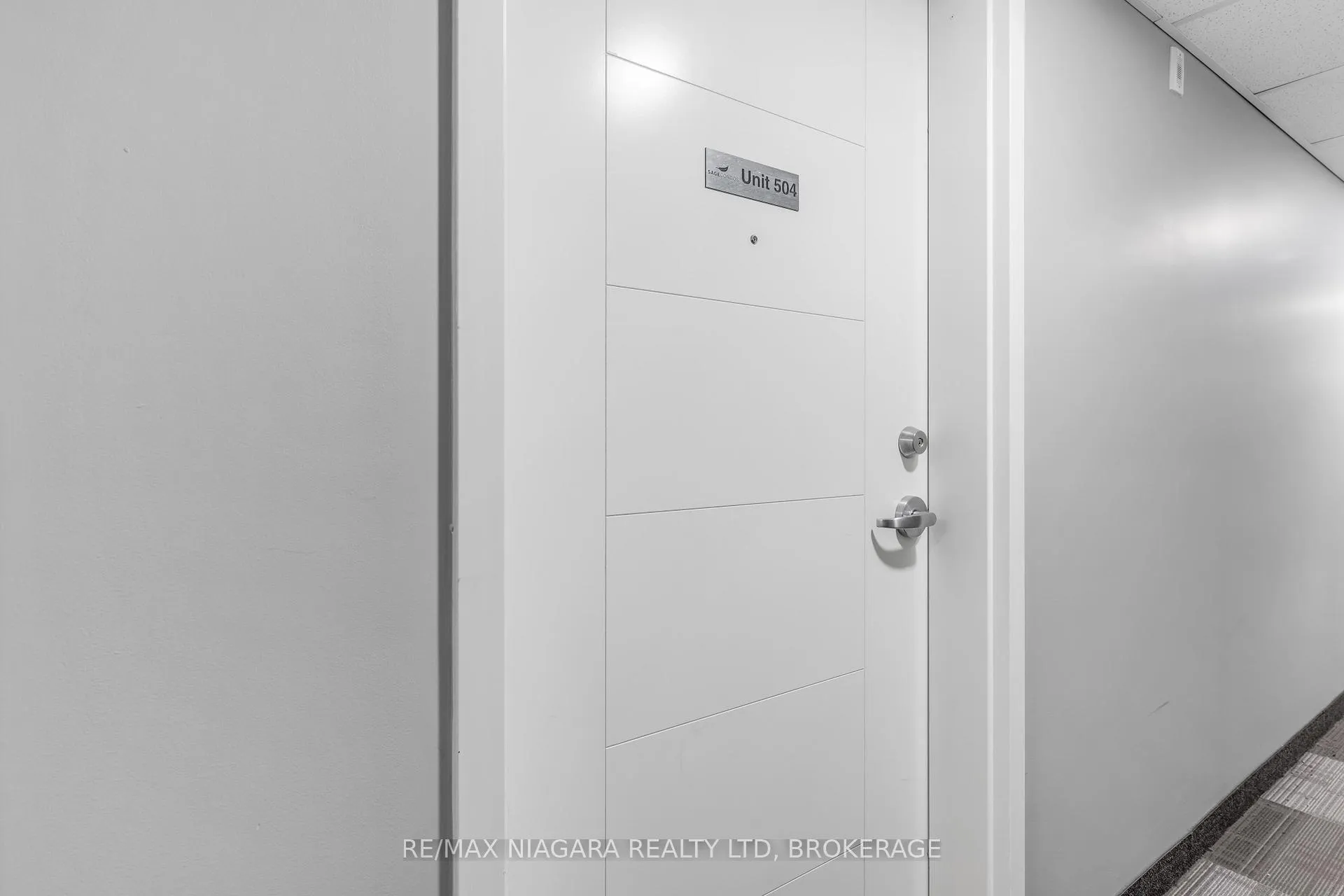 Photo 4 of Unit 504, 308 Lester Street, Waterloo — HOMEH