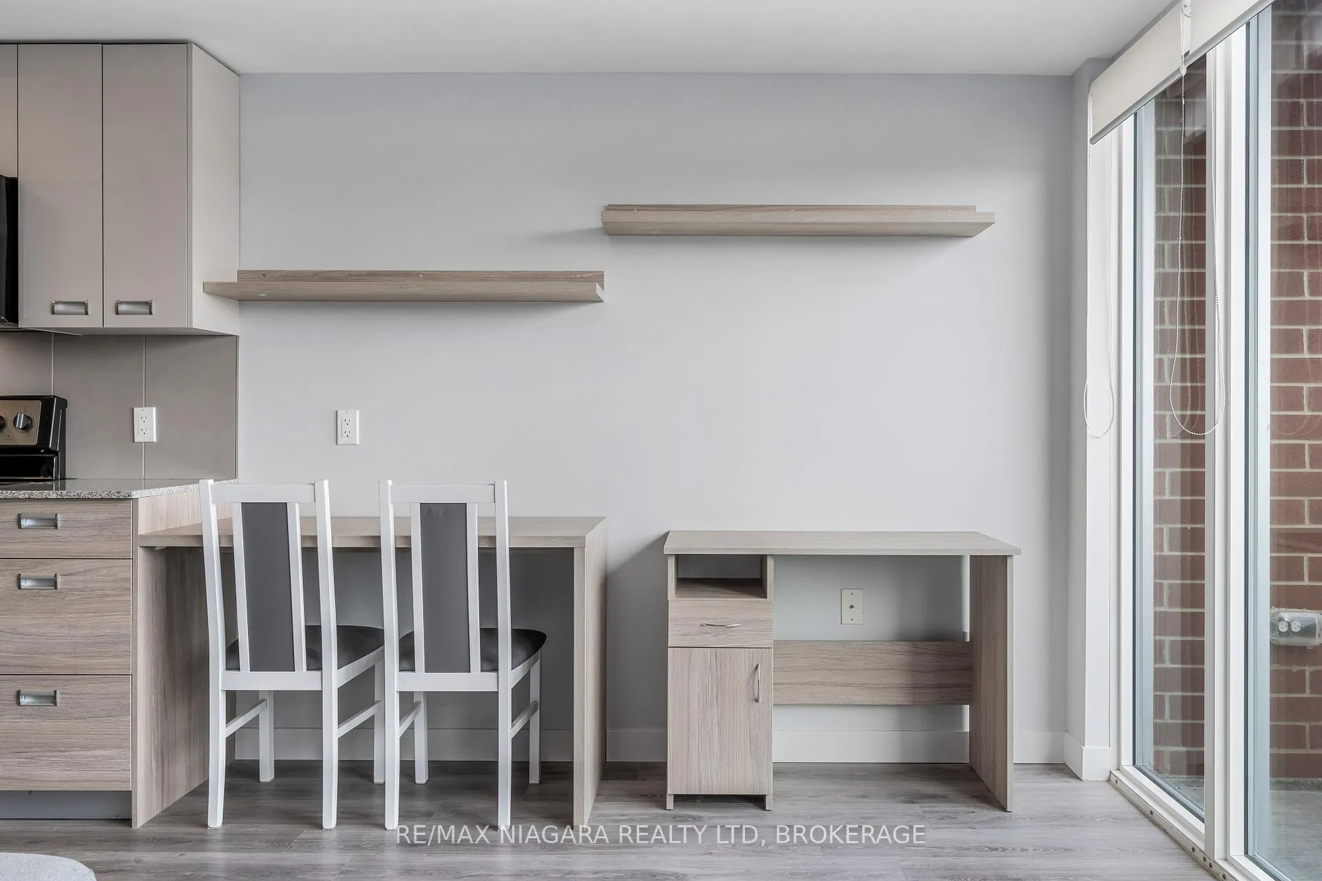 Photo 9 of Unit 504, 308 Lester Street, Waterloo — HOMEH