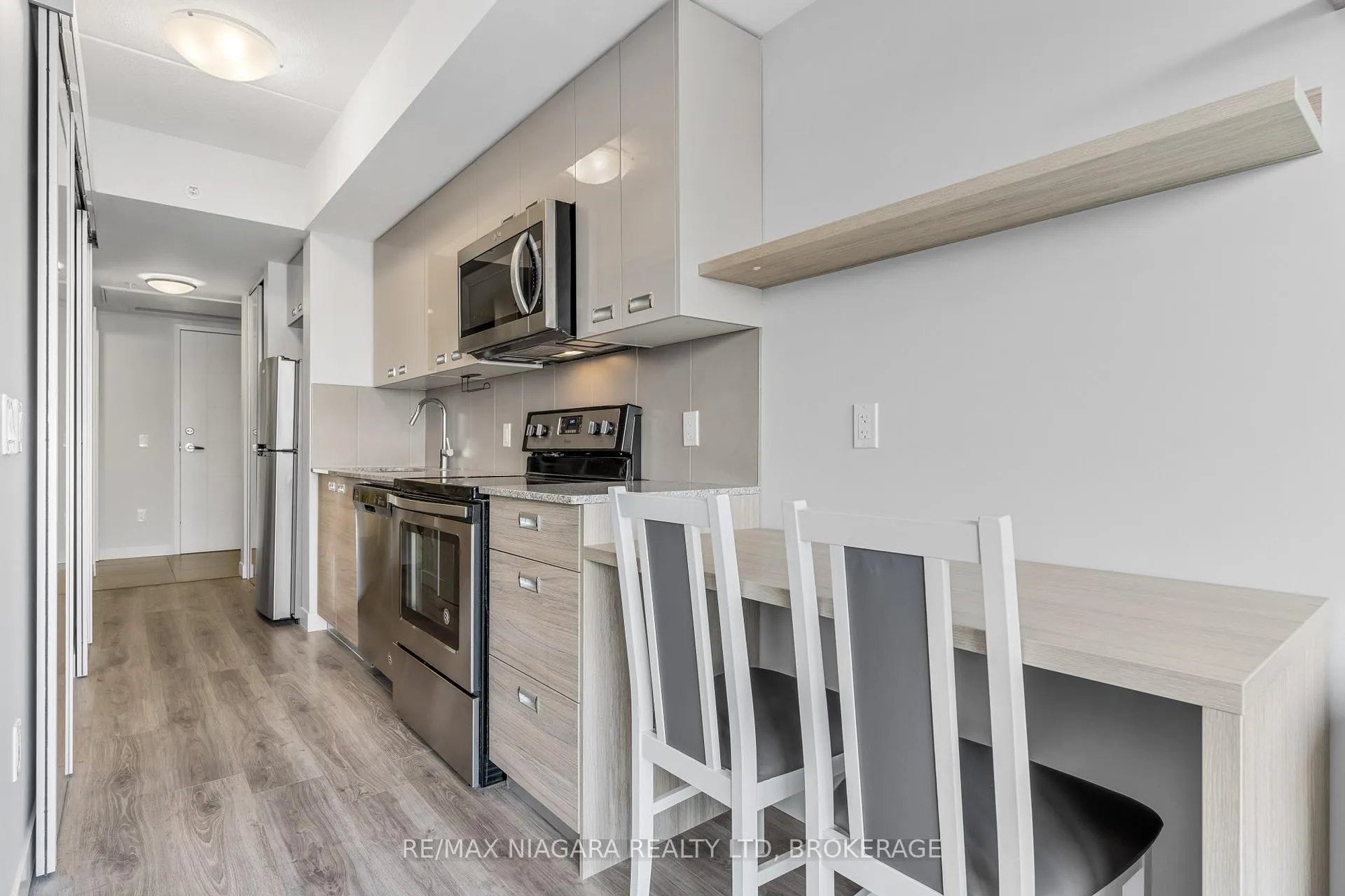Photo 11 of Unit 504, 308 Lester Street, Waterloo — HOMEH