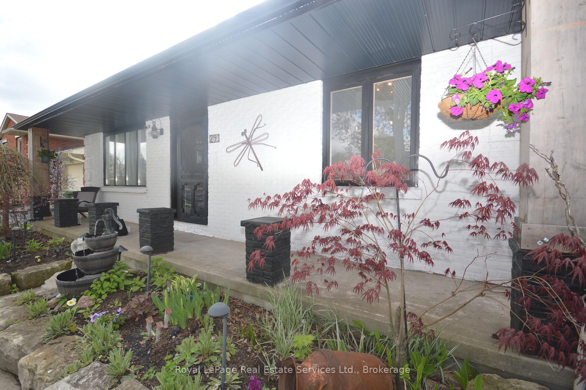 Photo 4 of 29 Mclarty Drive, St. Thomas — HOMEH