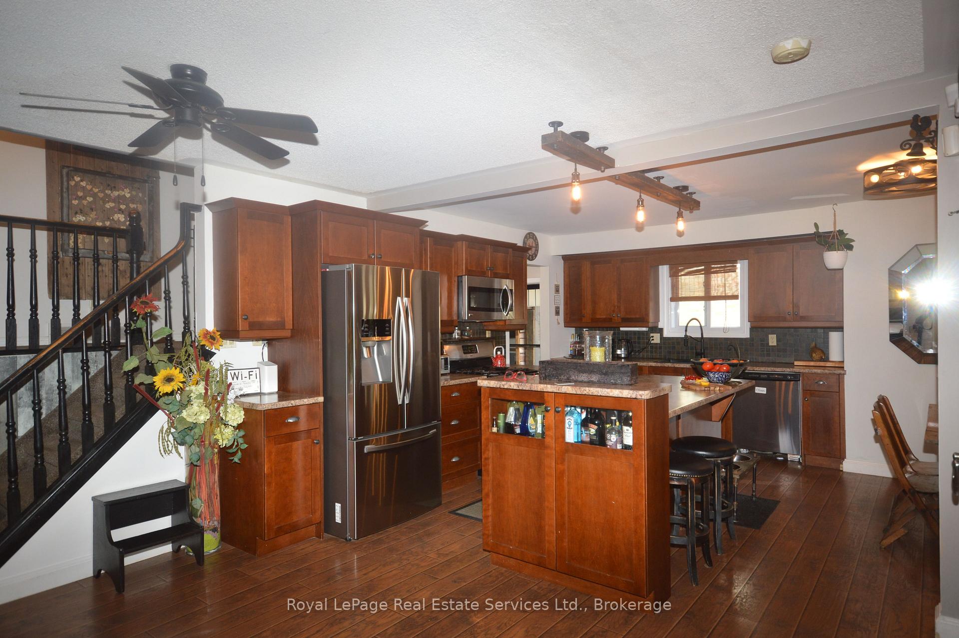 Photo 13 of 29 Mclarty Drive, St. Thomas — HOMEH