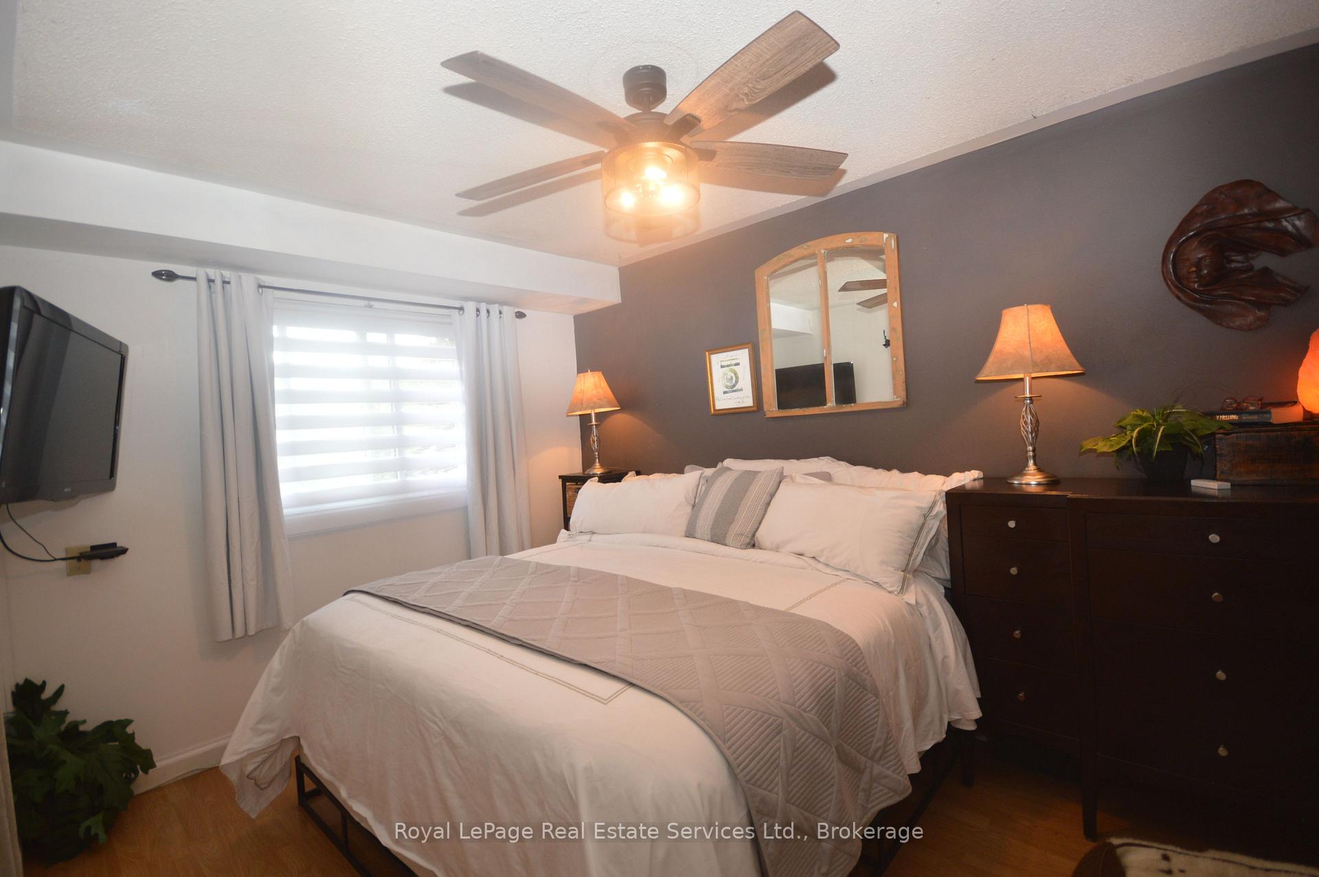 Photo 14 of 29 Mclarty Drive, St. Thomas — HOMEH