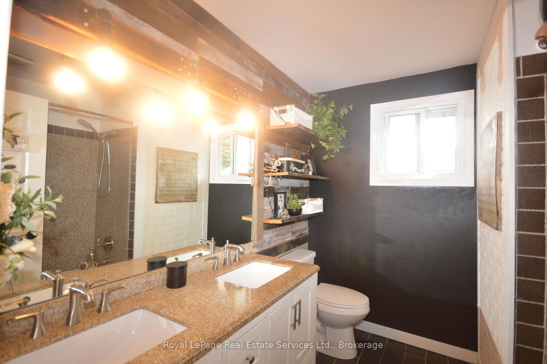 Photo 21 of 29 Mclarty Drive, St. Thomas — HOMEH