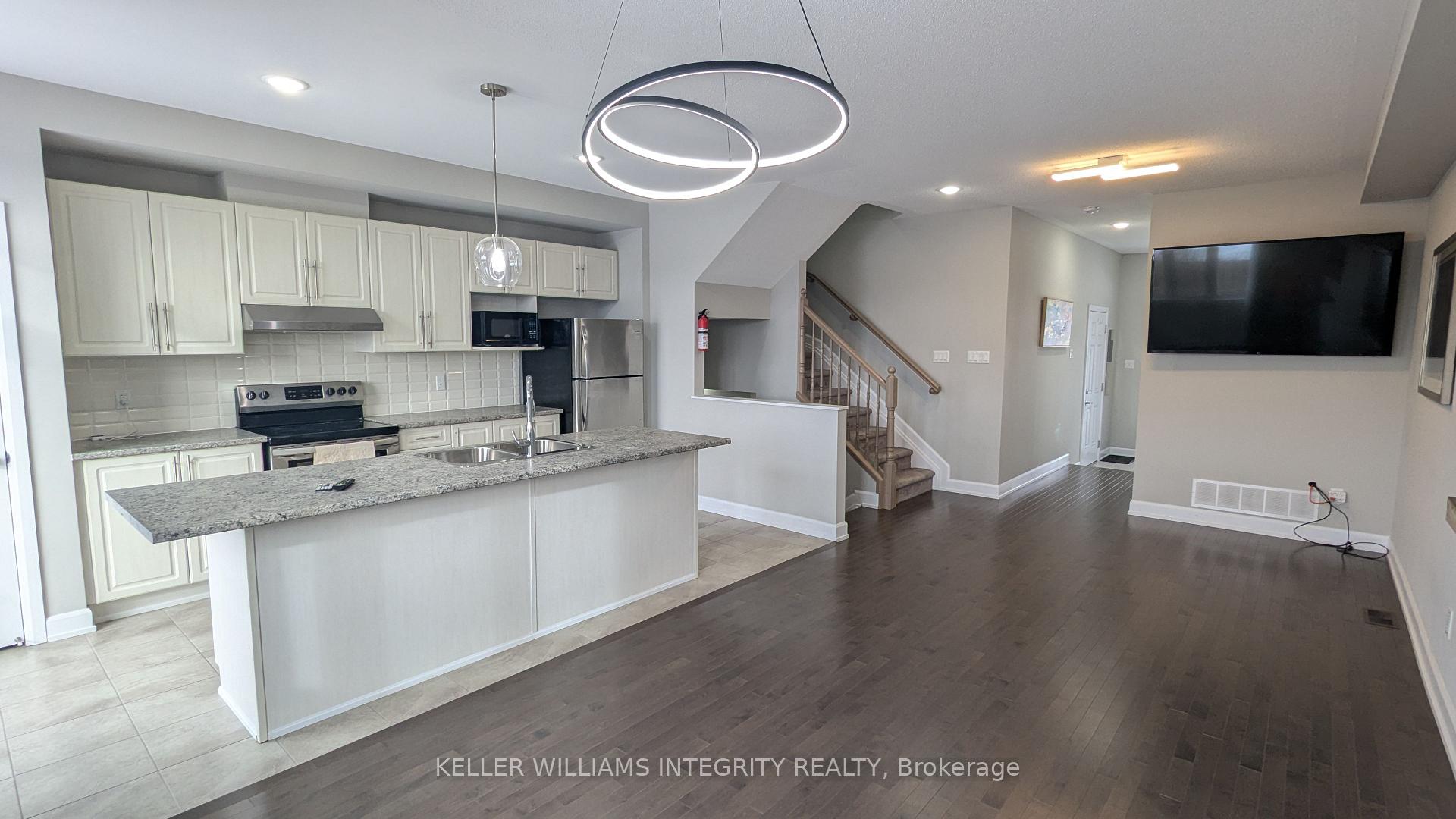 Photo 10 of 181 Bandelier Way S, Ottawa, Stittsville (North) — HOMEH
