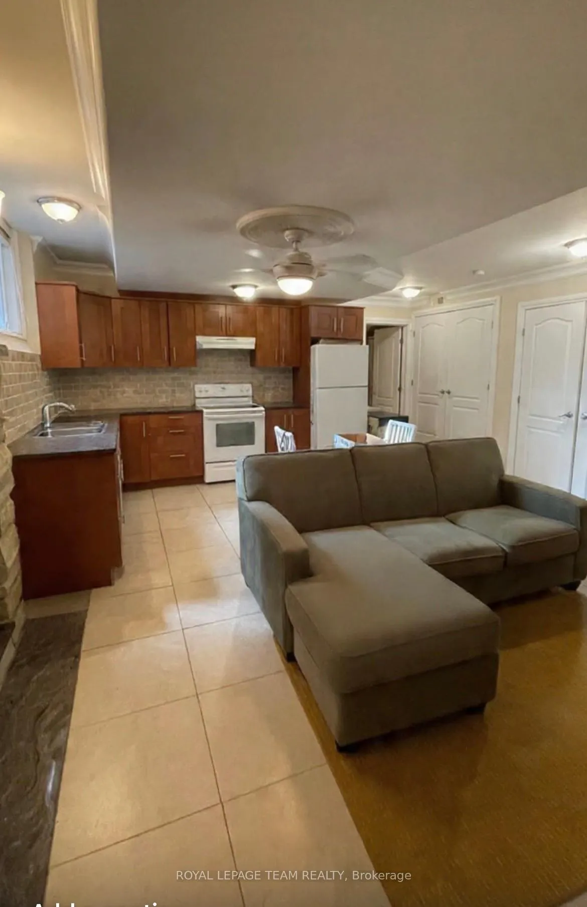 Photo 7 of Unit B, 526 Hilson Avenue, Ottawa, Westboro/Hampton Park — HOMEH