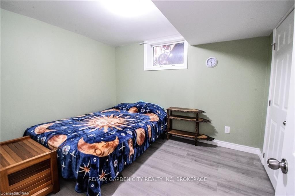 Photo 5 of Unit Lower, 24 Clearview Heights, St. Catharines, Burleigh Hill — HOMEH
