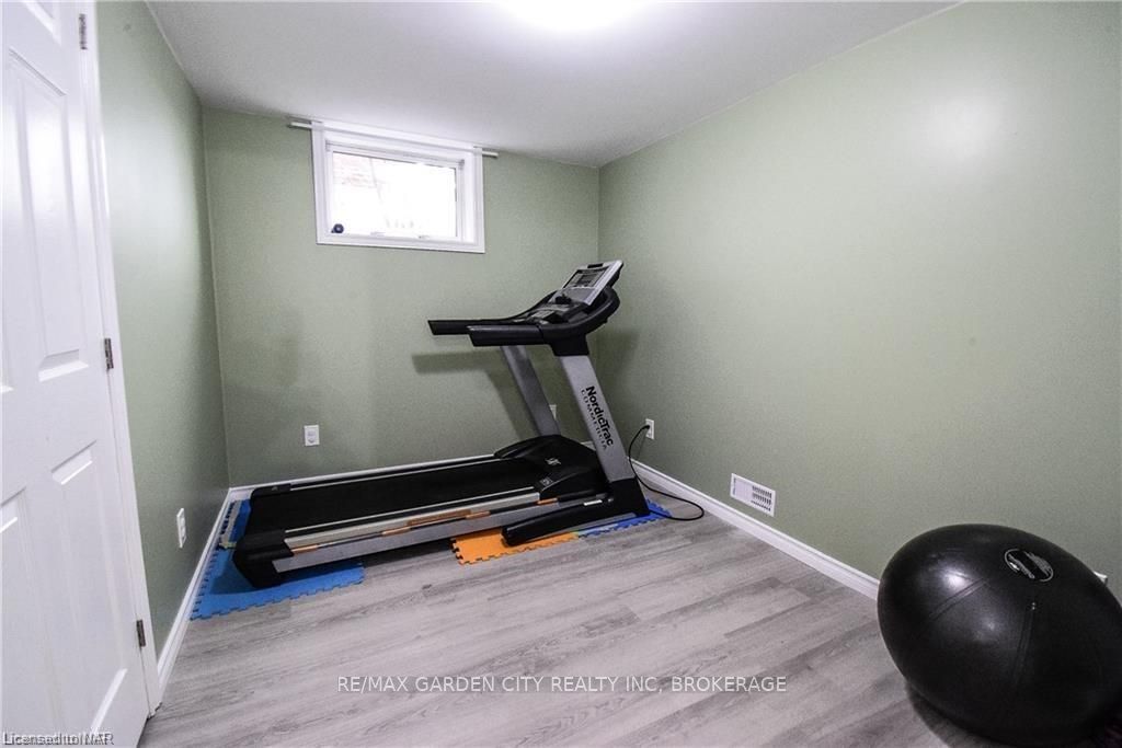 Photo 6 of Unit Lower, 24 Clearview Heights, St. Catharines, Burleigh Hill — HOMEH