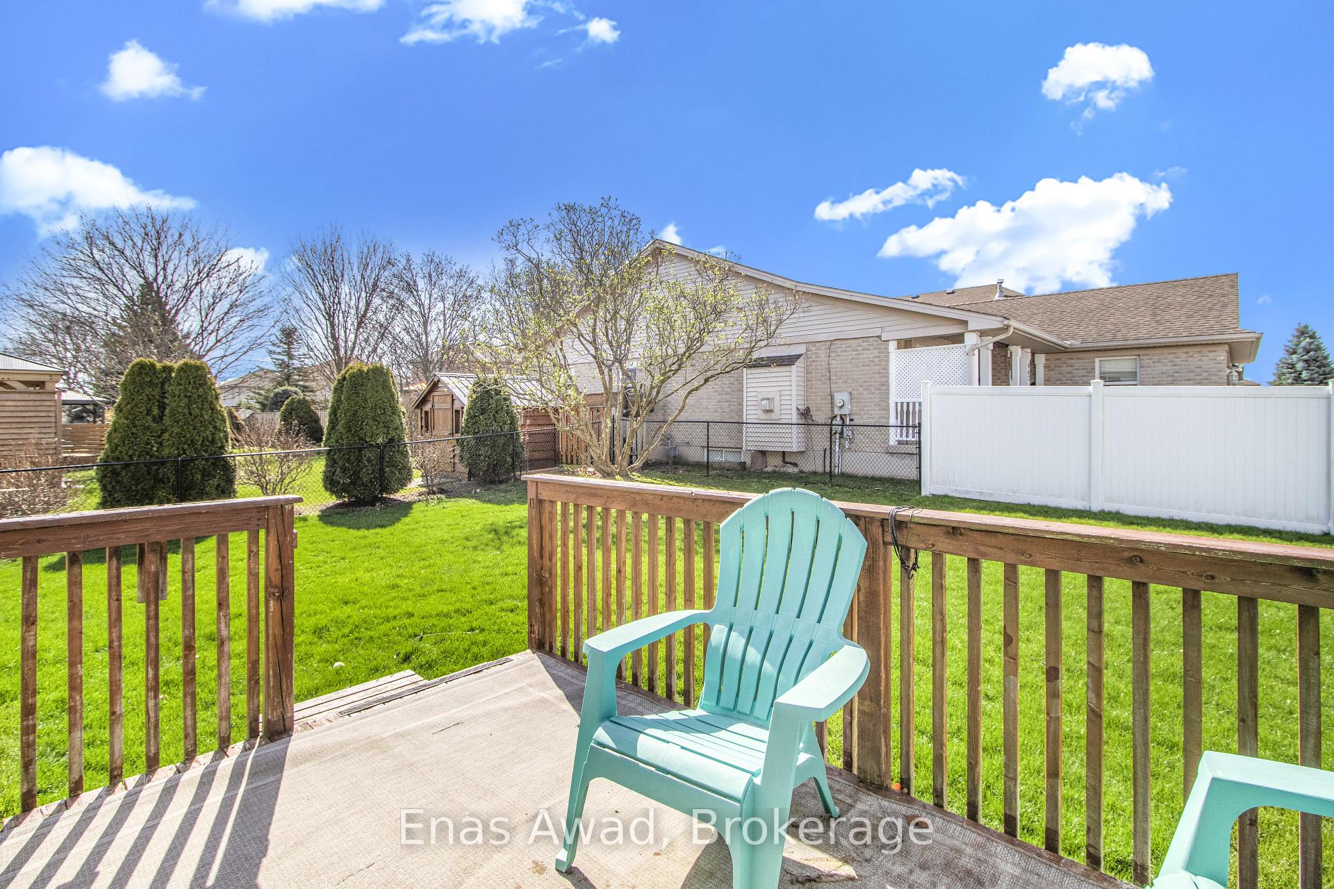 Photo 11 of 2 Windemere Place, St. Thomas — HOMEH