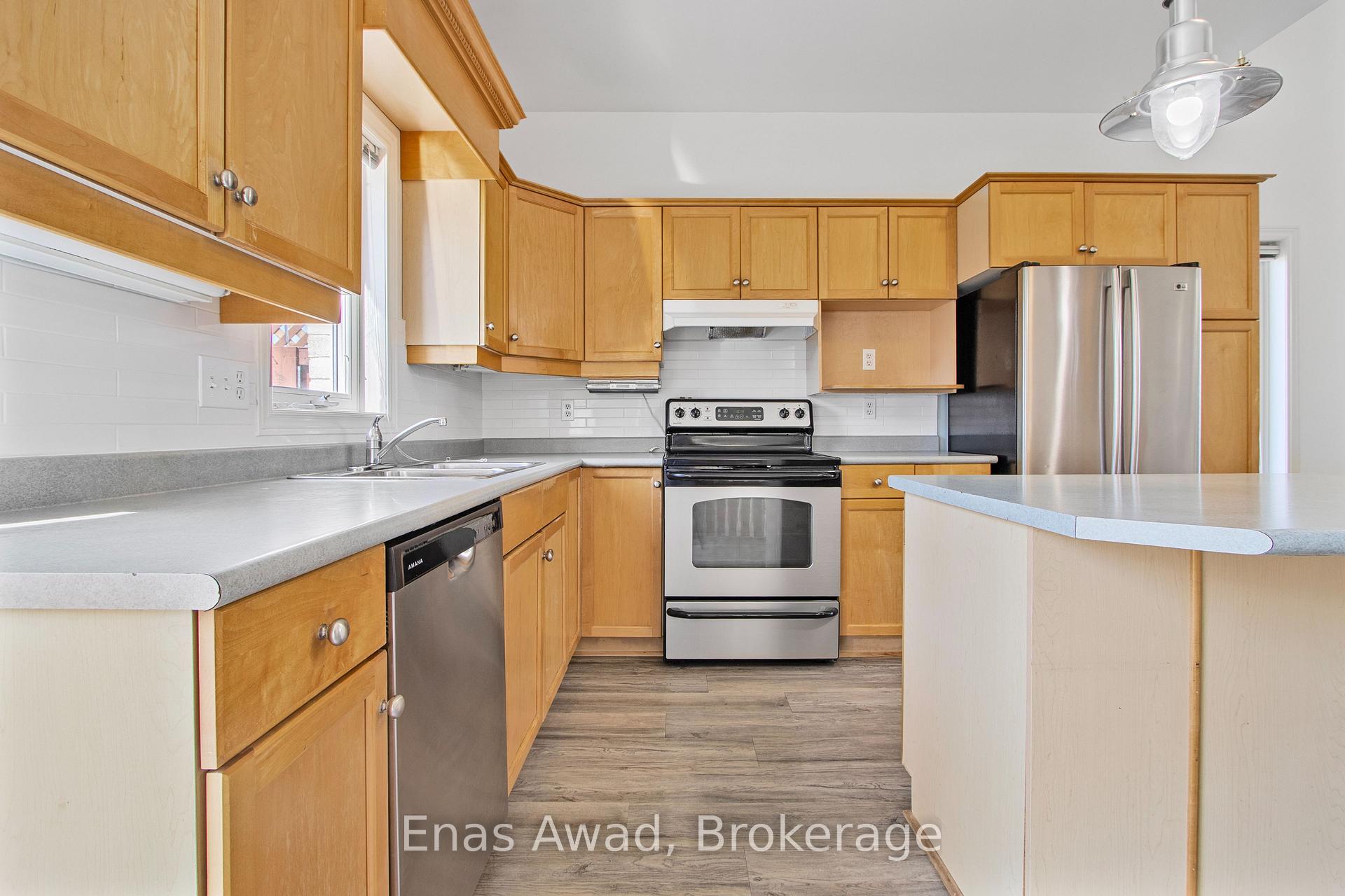 Photo 17 of 2 Windemere Place, St. Thomas — HOMEH