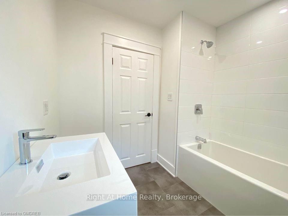 Photo 19 of 159 Geneva Street, St. Catharines, Downtown — HOMEH