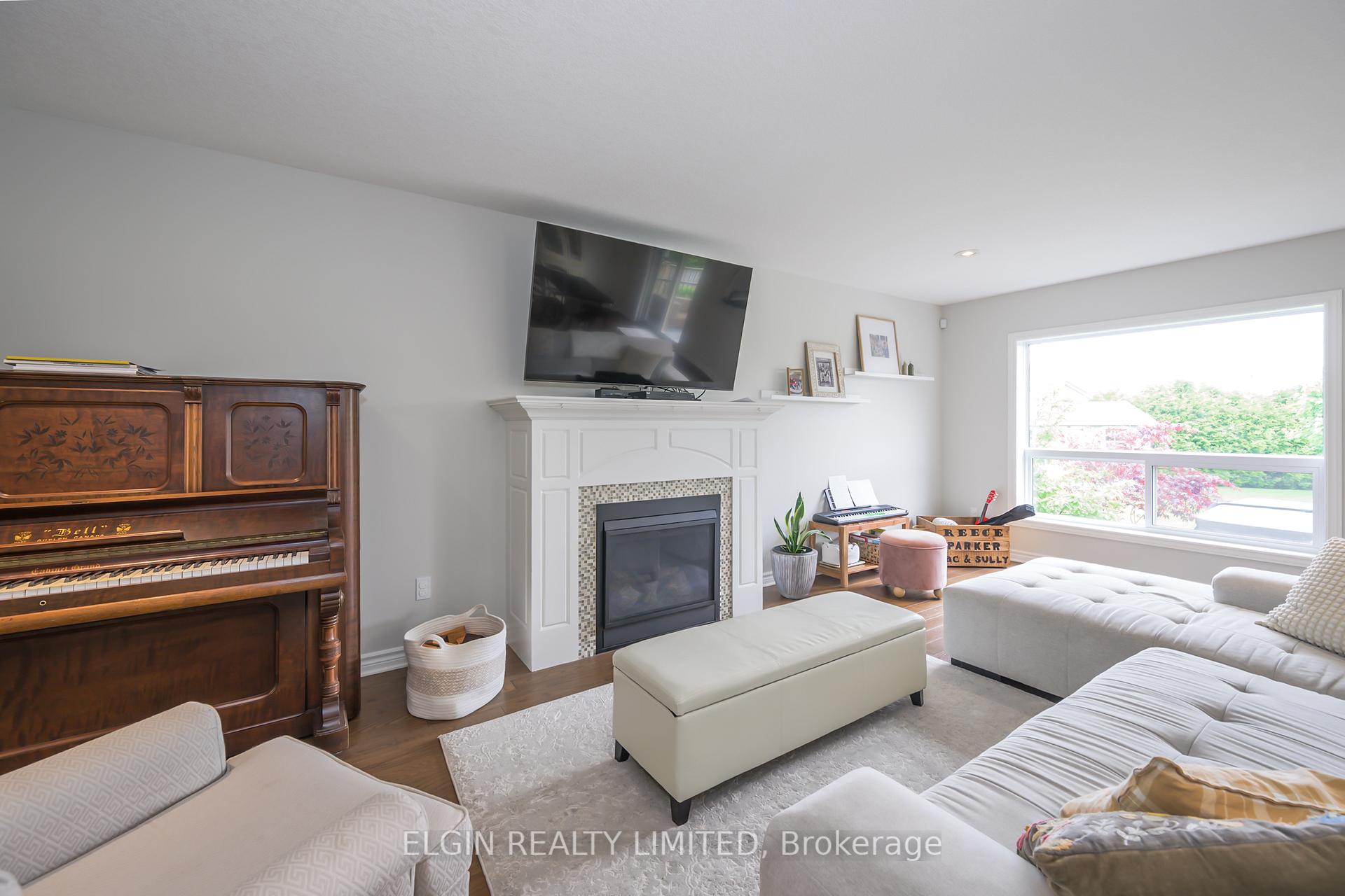 Photo 15 of 29 Bridle Path Street, St. Thomas — HOMEH
