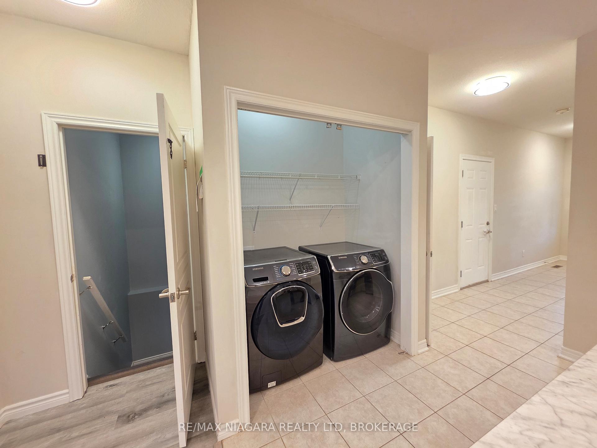 Photo 13 of 24 Ellis Avenue, St. Catharines, Oakdale — HOMEH