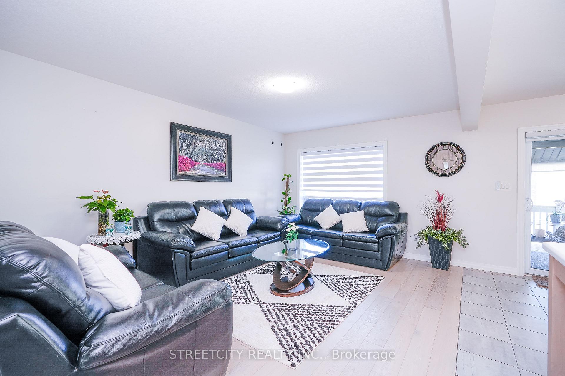 Photo 6 of 58 Honey Bend Street E, St. Thomas — HOMEH