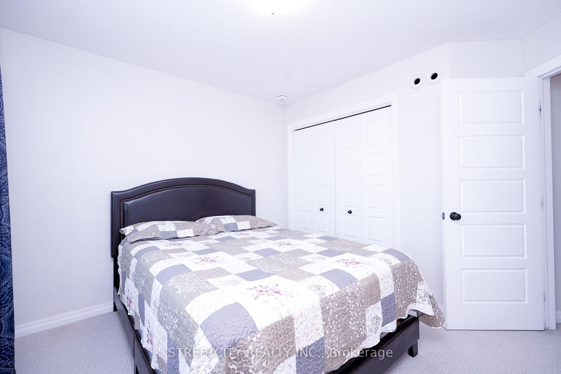 Photo 17 of 58 Honey Bend Street E, St. Thomas — HOMEH