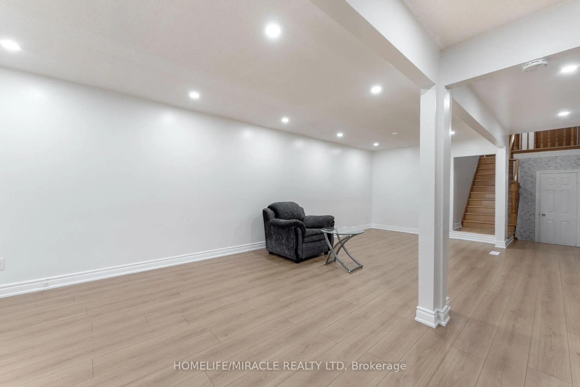 Photo 12 of 4 Greendowns Drive, Scarborough, Scarborough Village — HOMEH