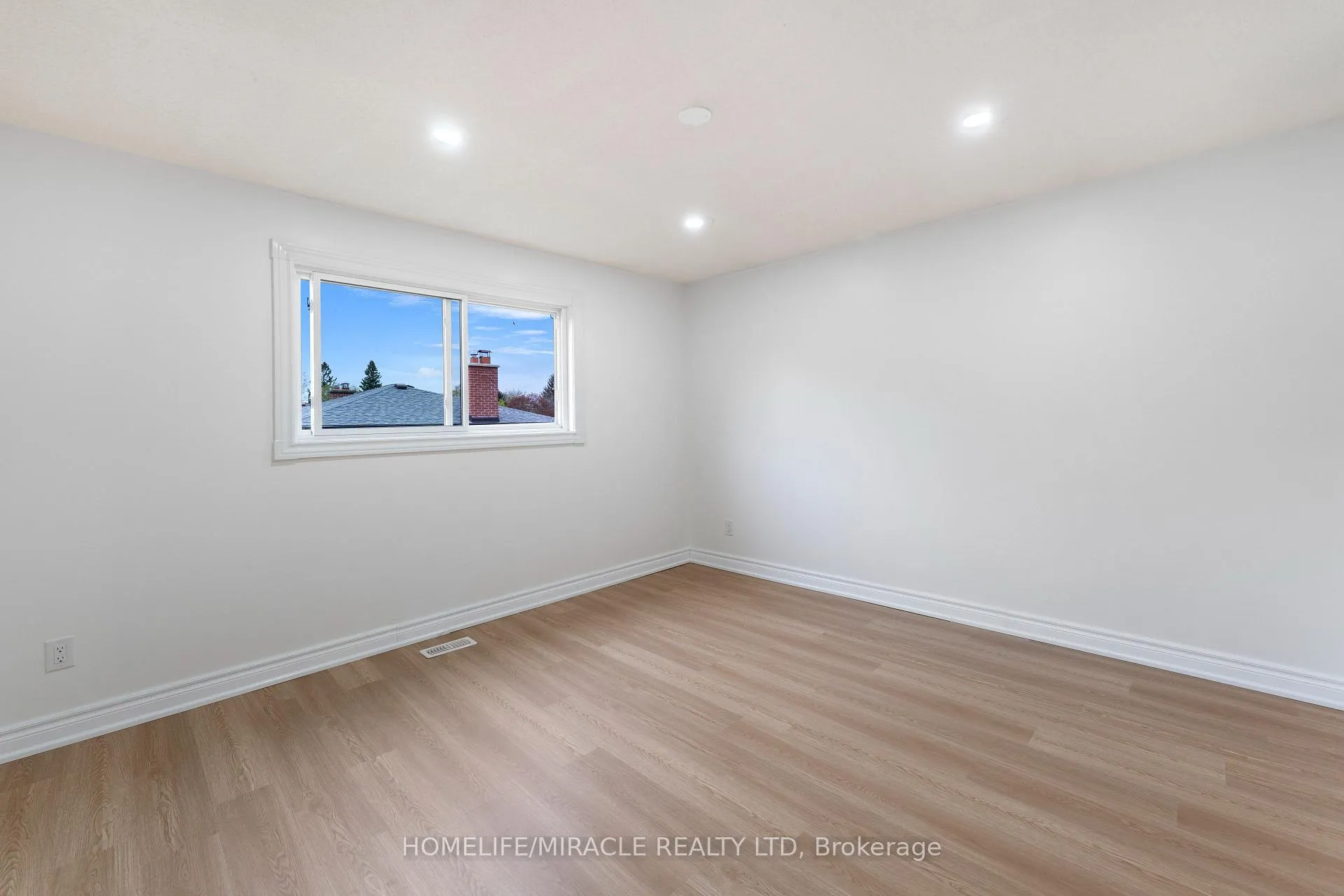 Photo 26 of 4 Greendowns Drive, Scarborough, Scarborough Village — HOMEH