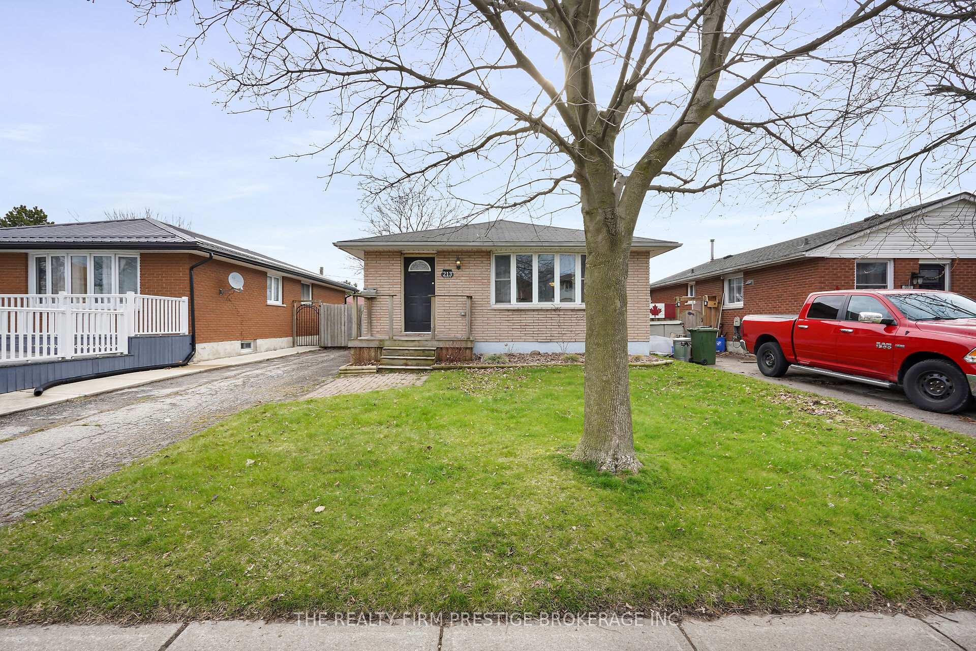 Photo 1 of 213 Highview Drive, St. Thomas — HOMEH