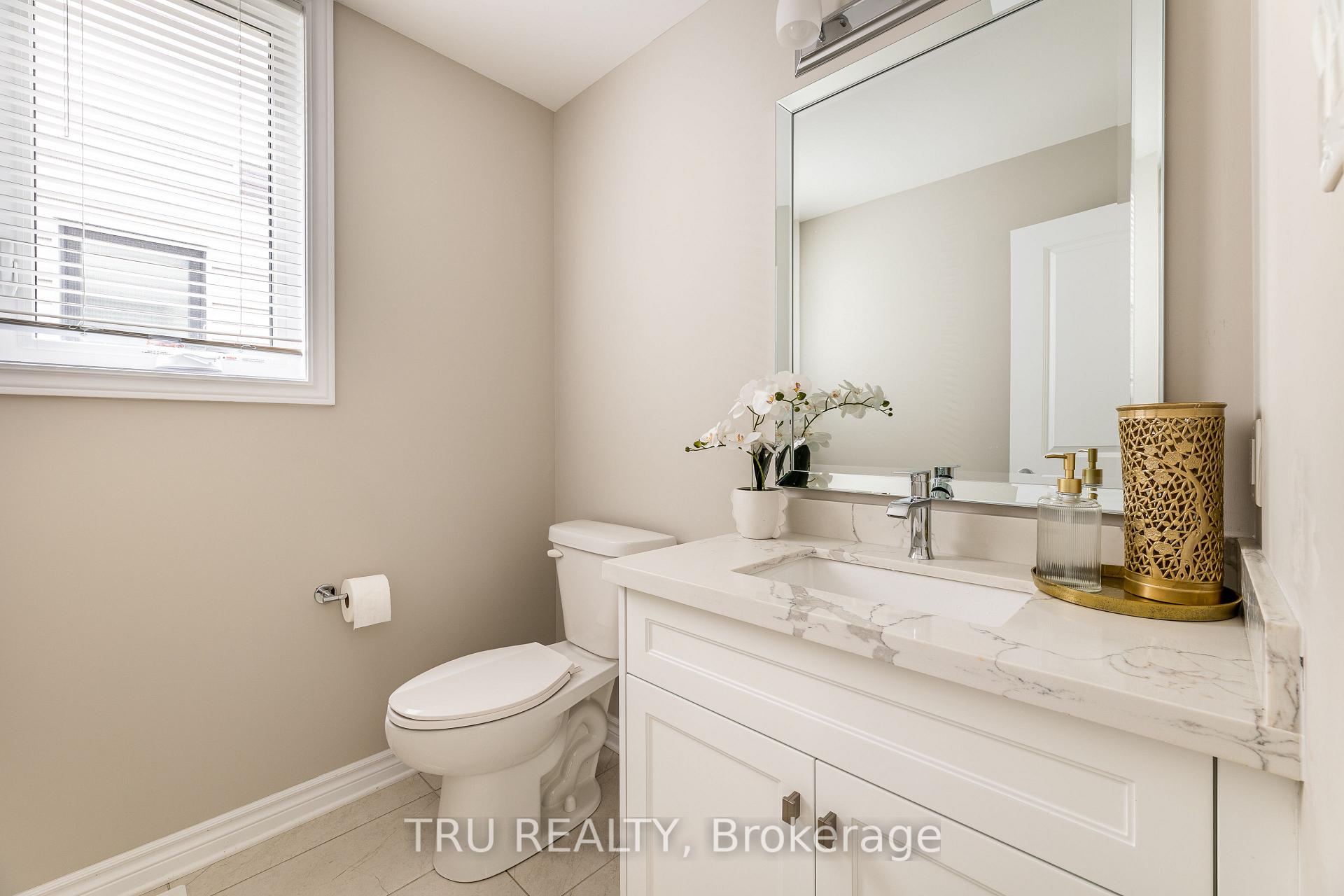 Photo 19 of 121 Discovery Crescent, Ottawa, Stittsville (North) — HOMEH