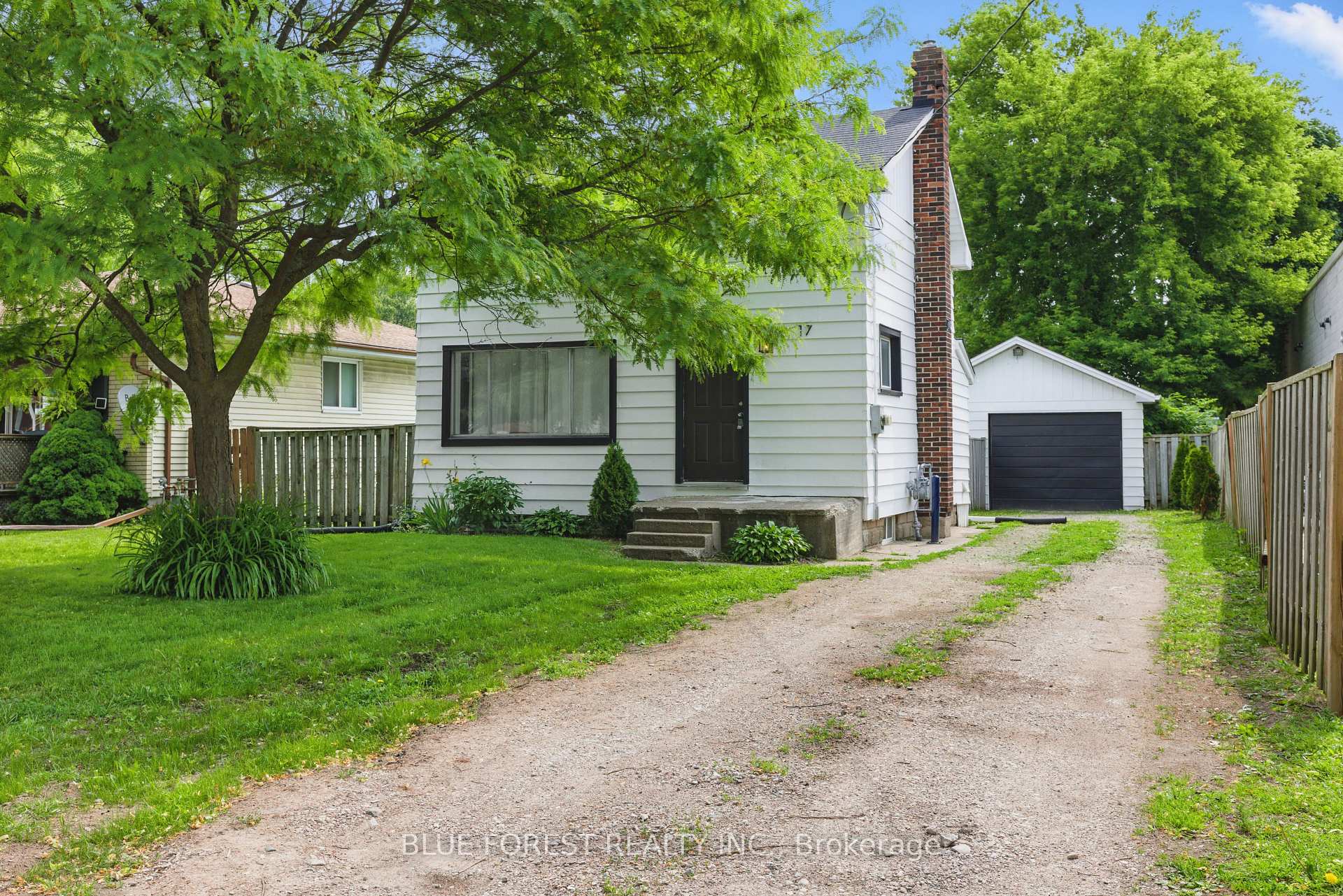 Photo 1 of 17 Arthur Avenue, St. Thomas — HOMEH