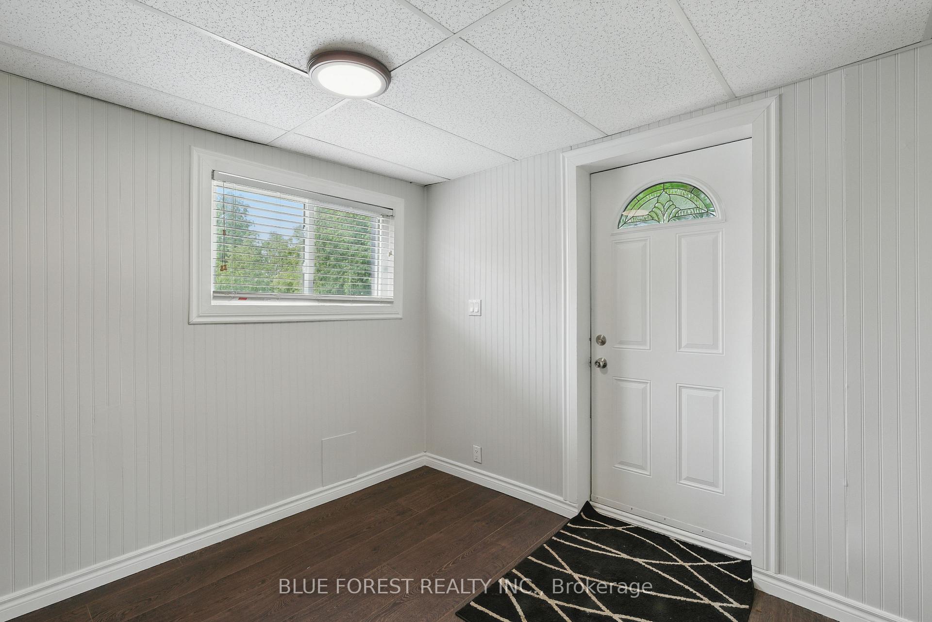 Photo 3 of 17 Arthur Avenue, St. Thomas — HOMEH