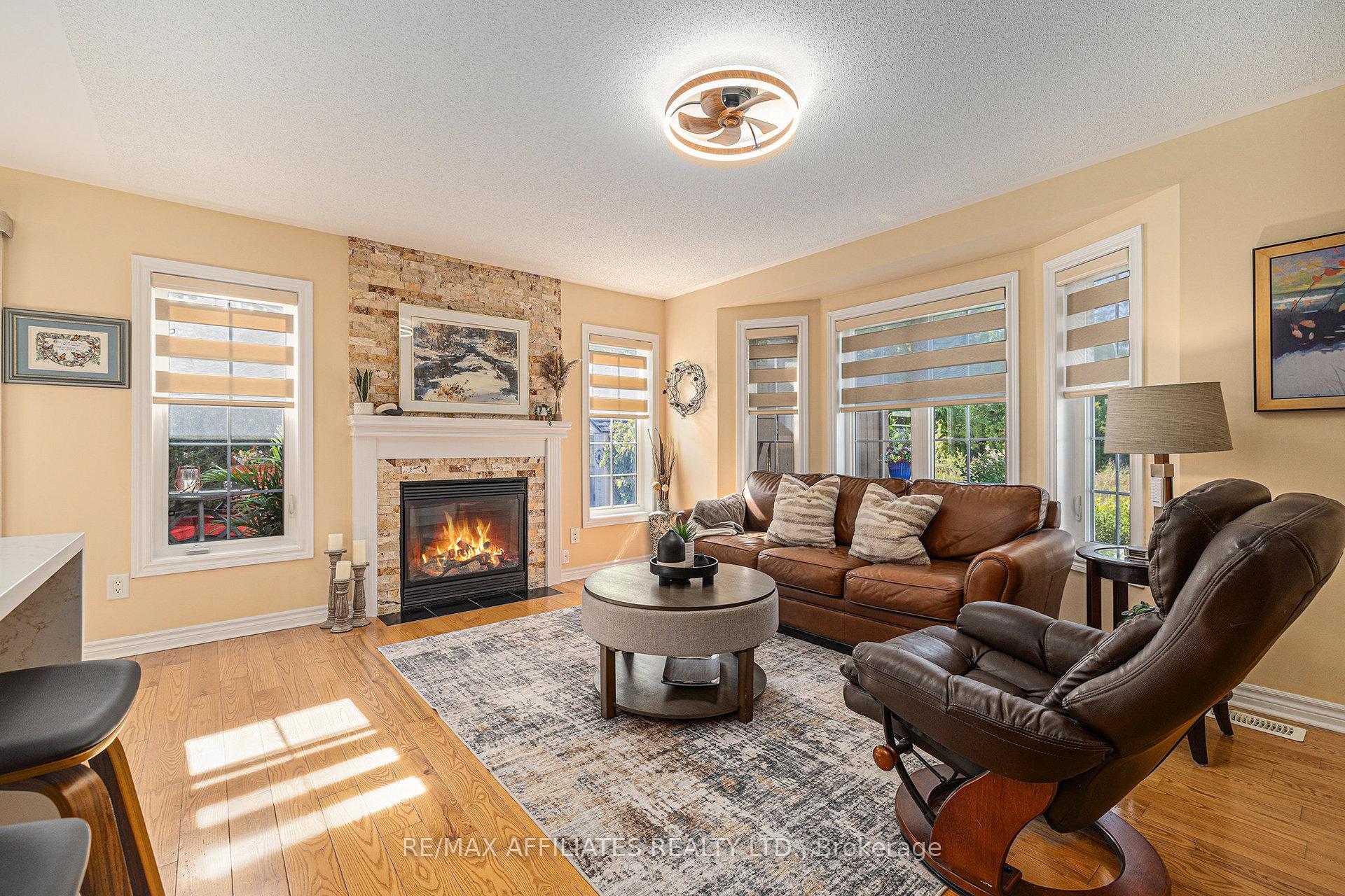 Photo 7 of 224 Aquilo Crescent, Ottawa, Stittsville (North) — HOMEH