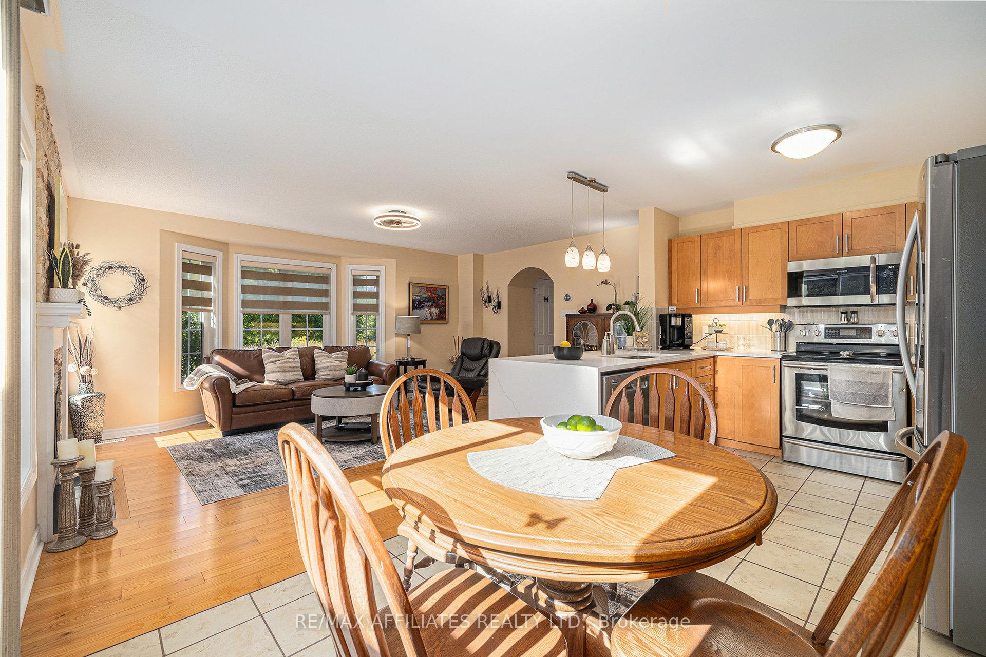 Photo 12 of 224 Aquilo Crescent, Ottawa, Stittsville (North) — HOMEH