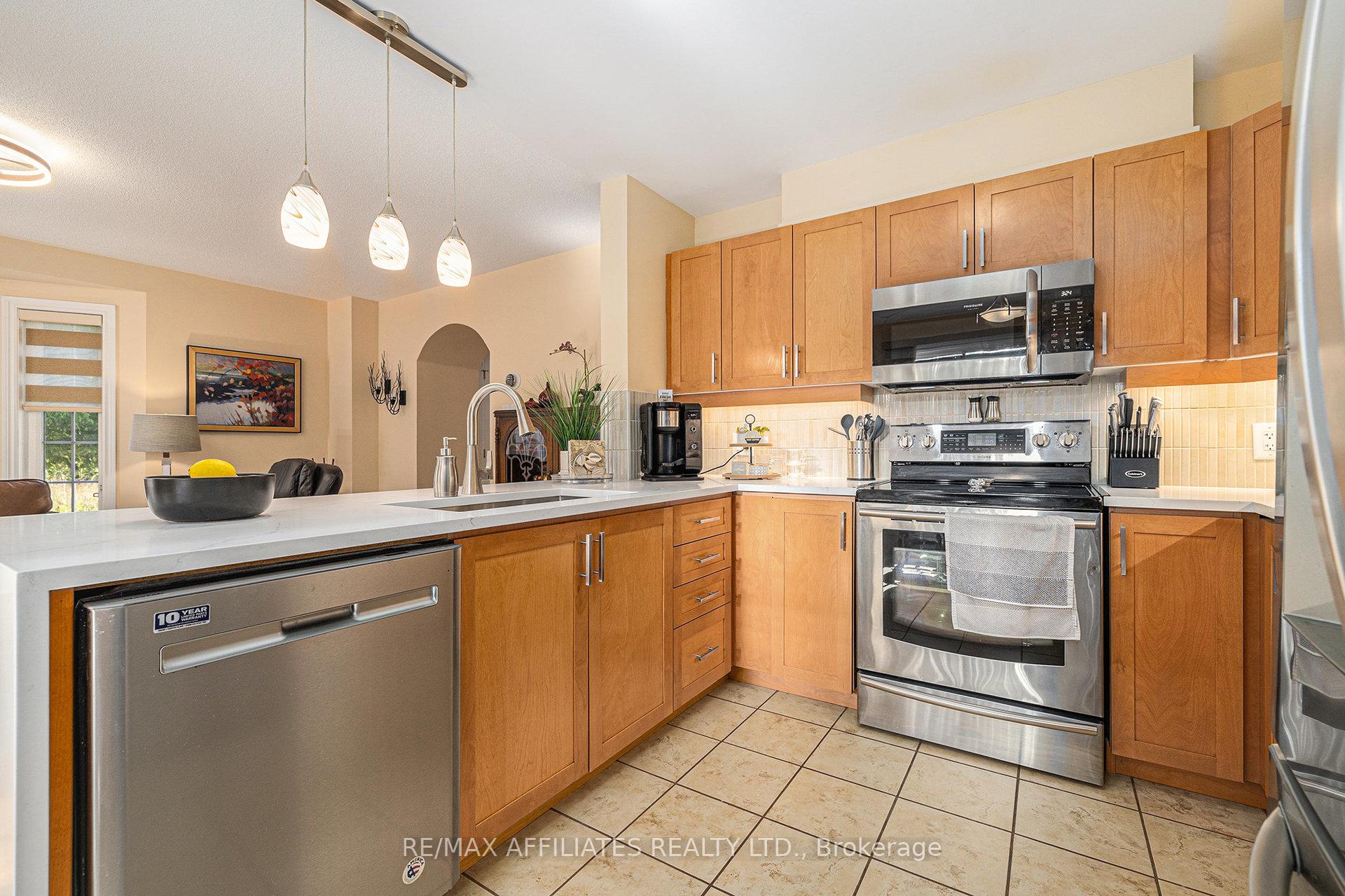 Photo 14 of 224 Aquilo Crescent, Ottawa, Stittsville (North) — HOMEH