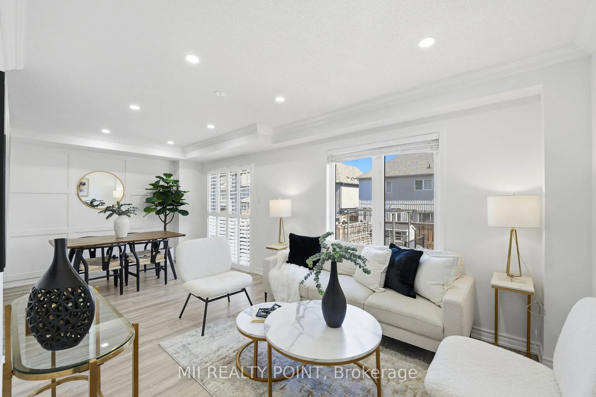 Photo 7 of 84 John Matthews Crescent, Clarington, Courtice — HOMEH