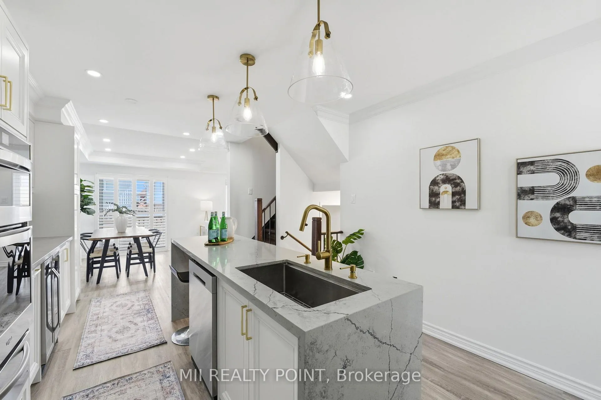 Photo 11 of 84 John Matthews Crescent, Clarington, Courtice — HOMEH