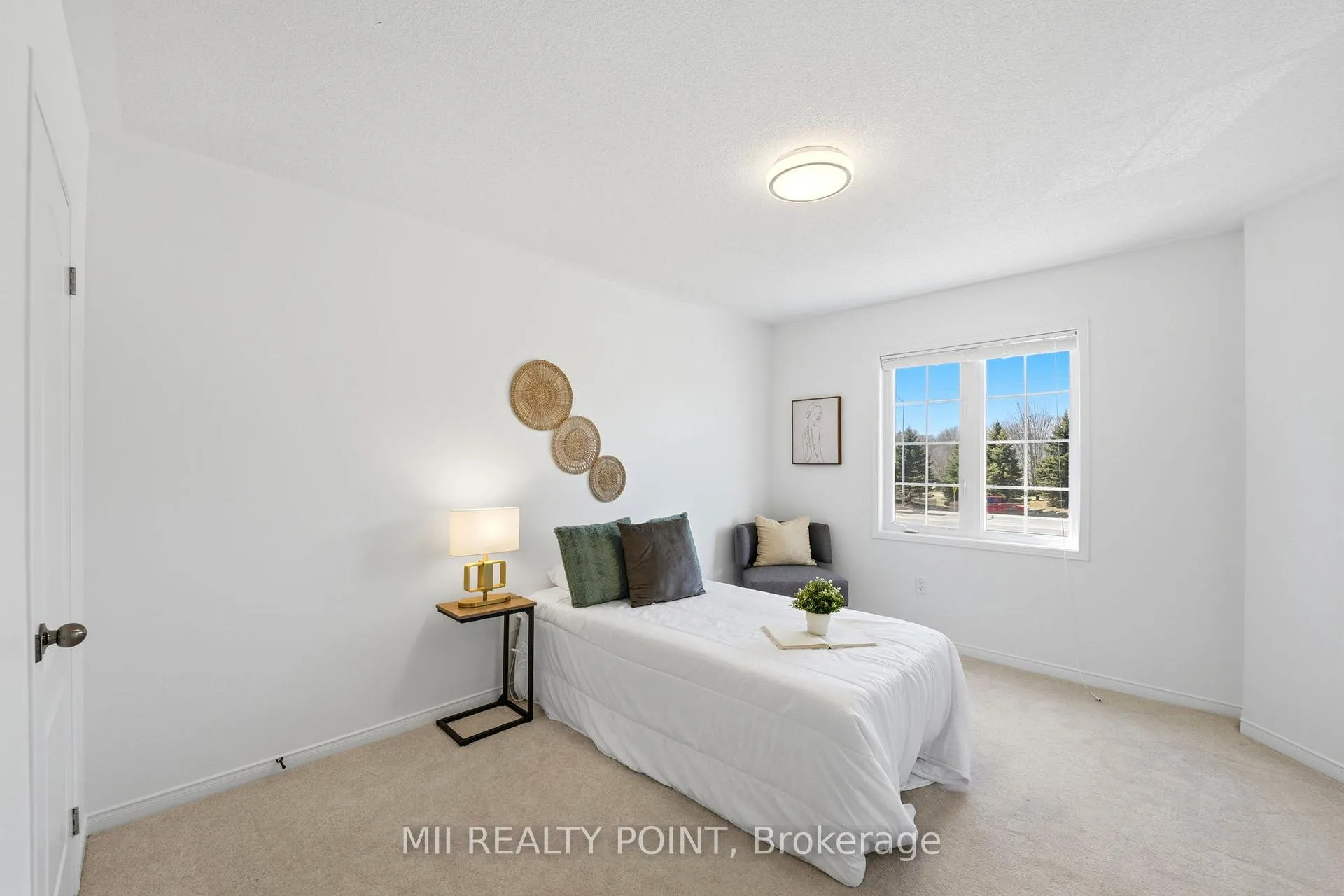 Photo 27 of 84 John Matthews Crescent, Clarington, Courtice — HOMEH