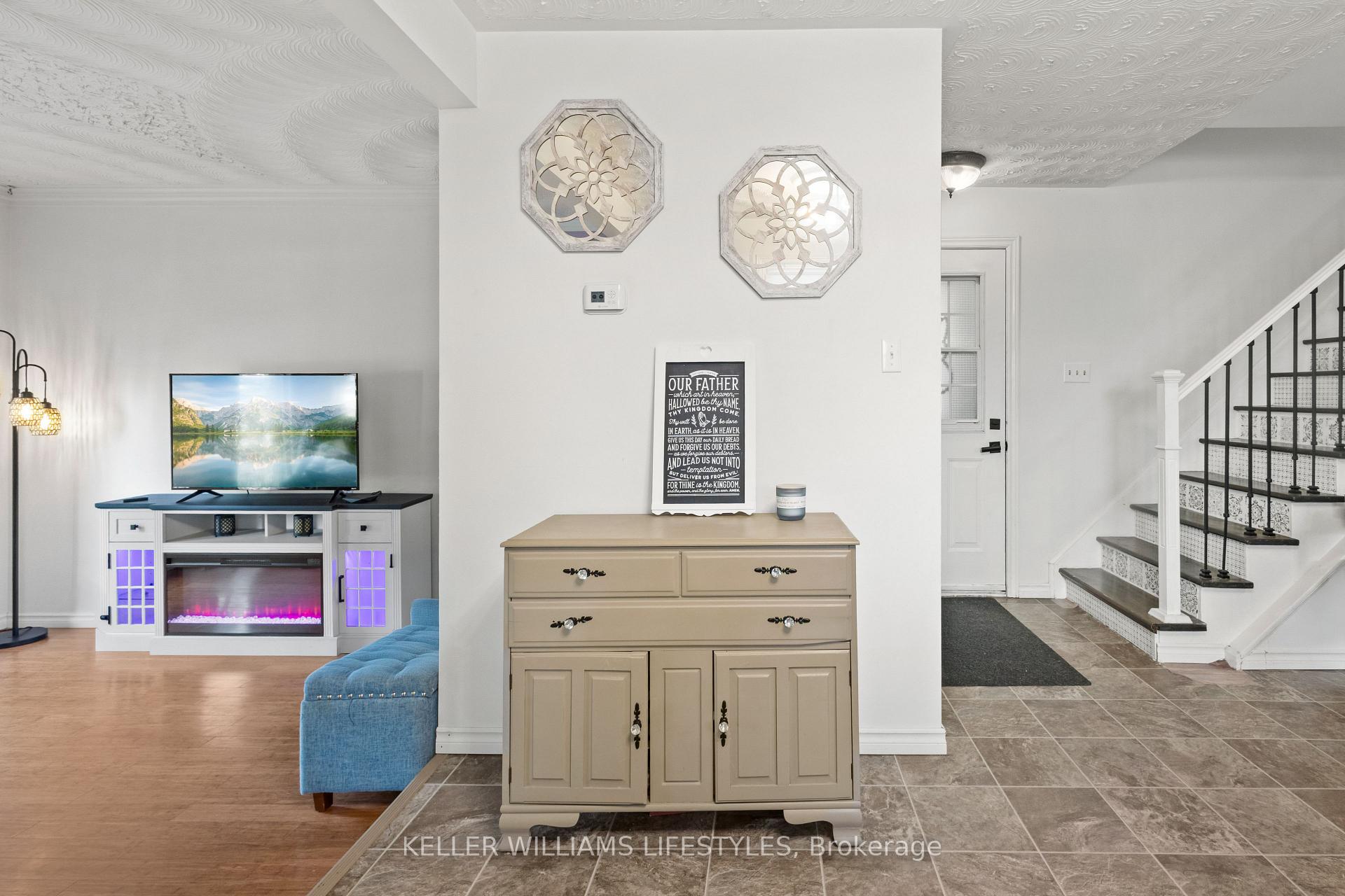Photo 8 of 13 Idsardi Avenue, St. Thomas — HOMEH