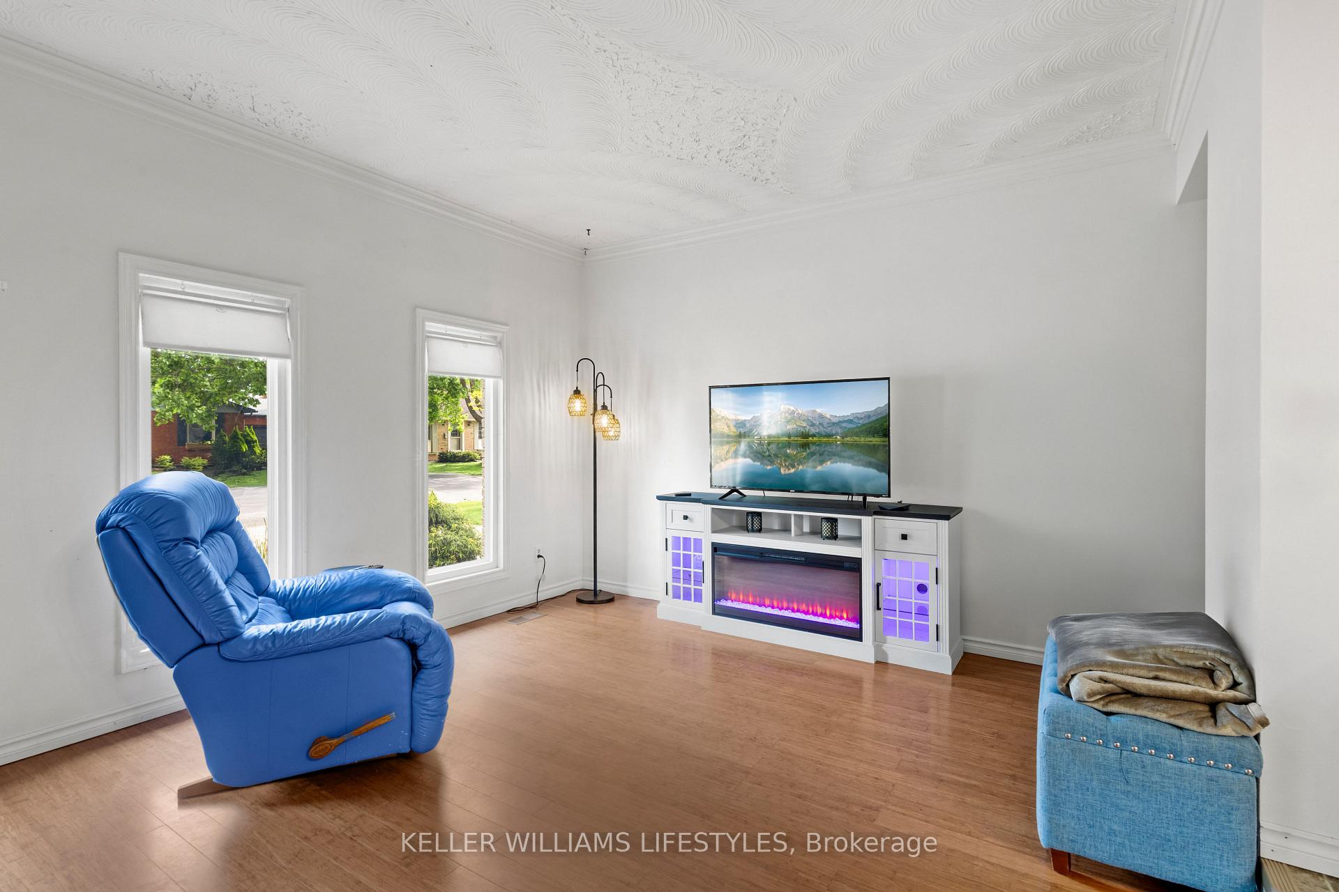 Photo 9 of 13 Idsardi Avenue, St. Thomas — HOMEH