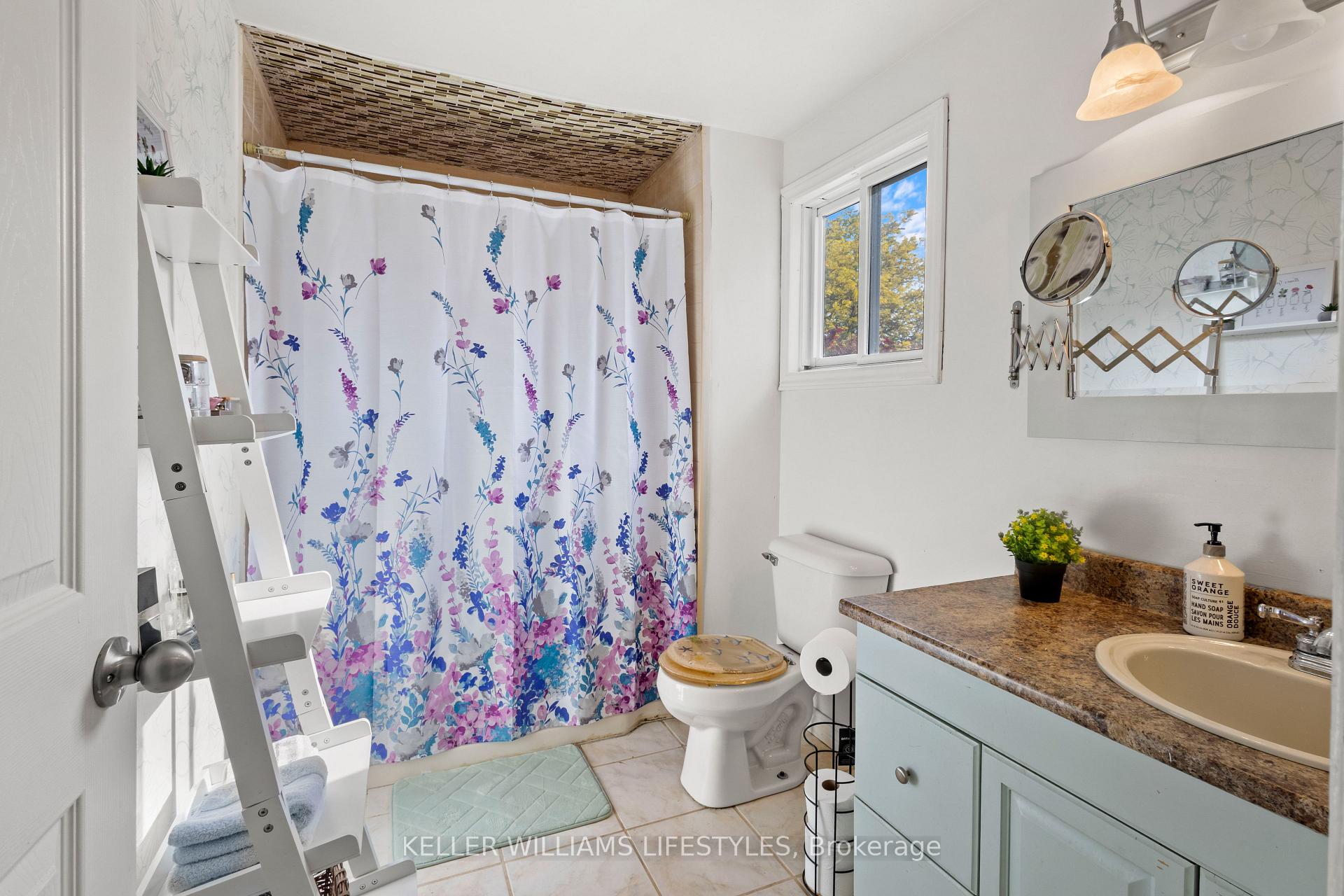 Photo 23 of 13 Idsardi Avenue, St. Thomas — HOMEH