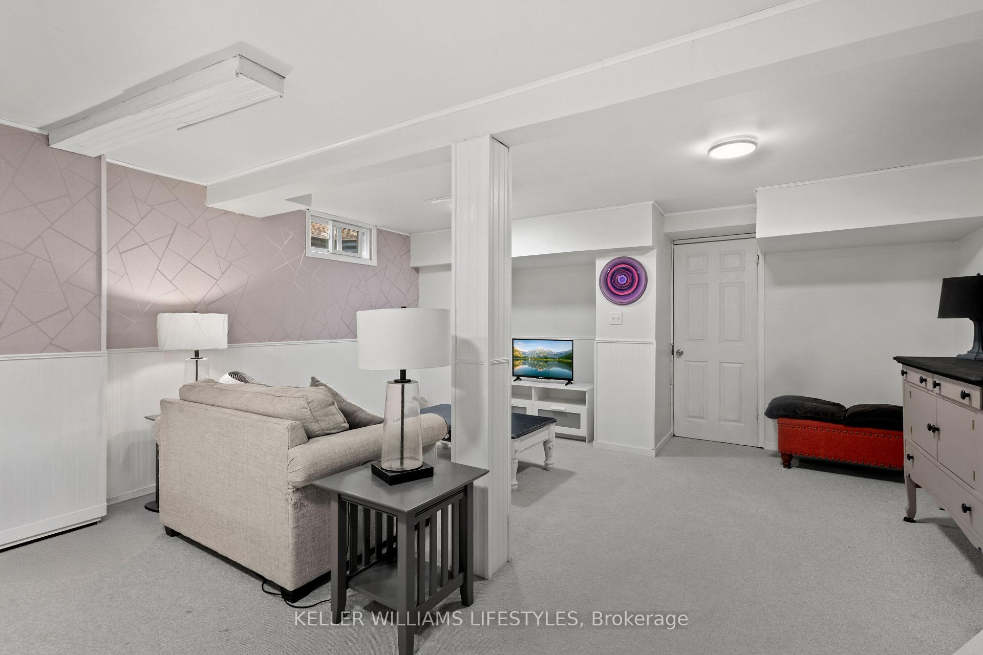 Photo 25 of 13 Idsardi Avenue, St. Thomas — HOMEH