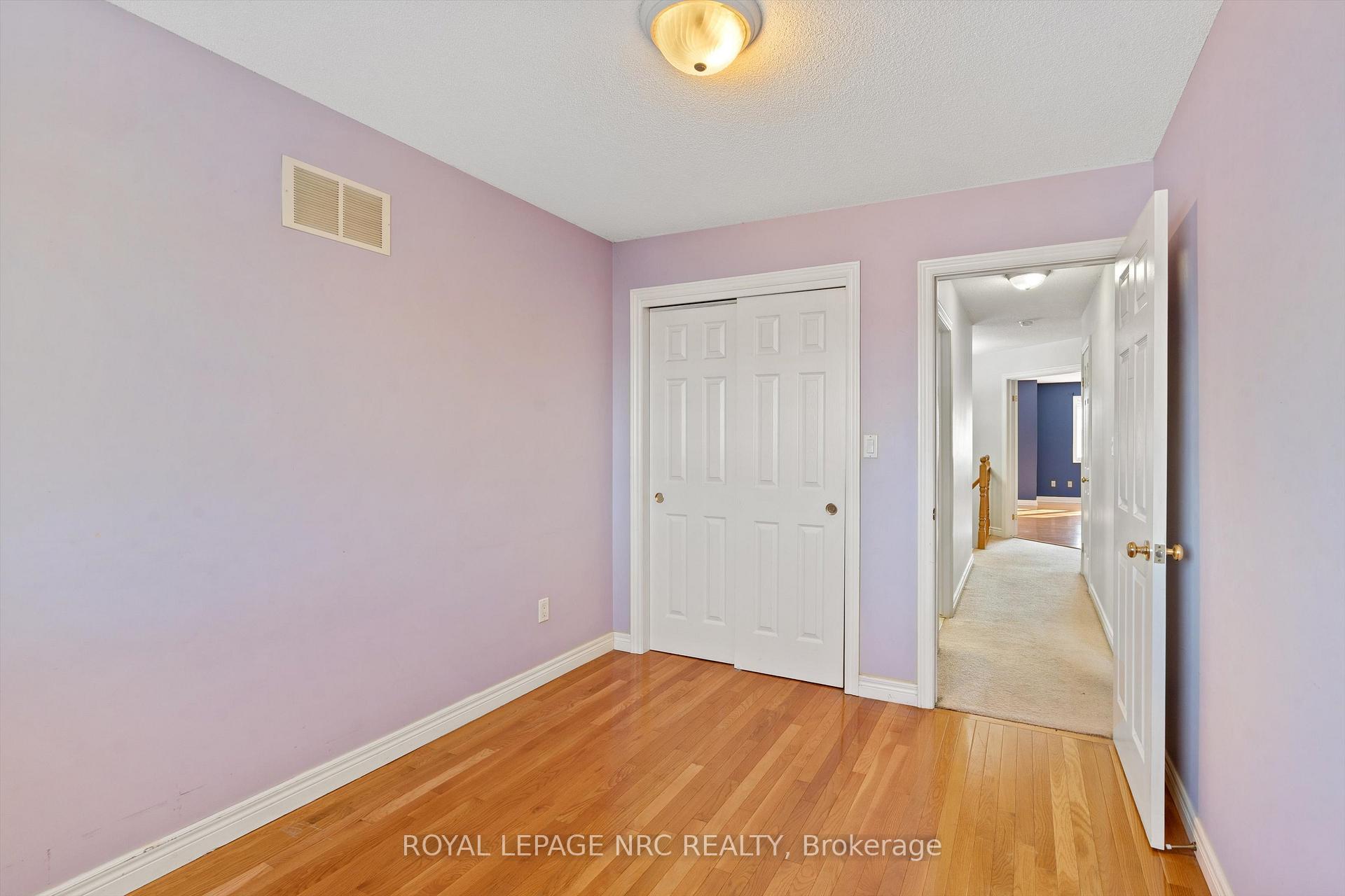 Photo 19 of 29 Mcbride Drive, St. Catharines, Rykert/Vansickle — HOMEH