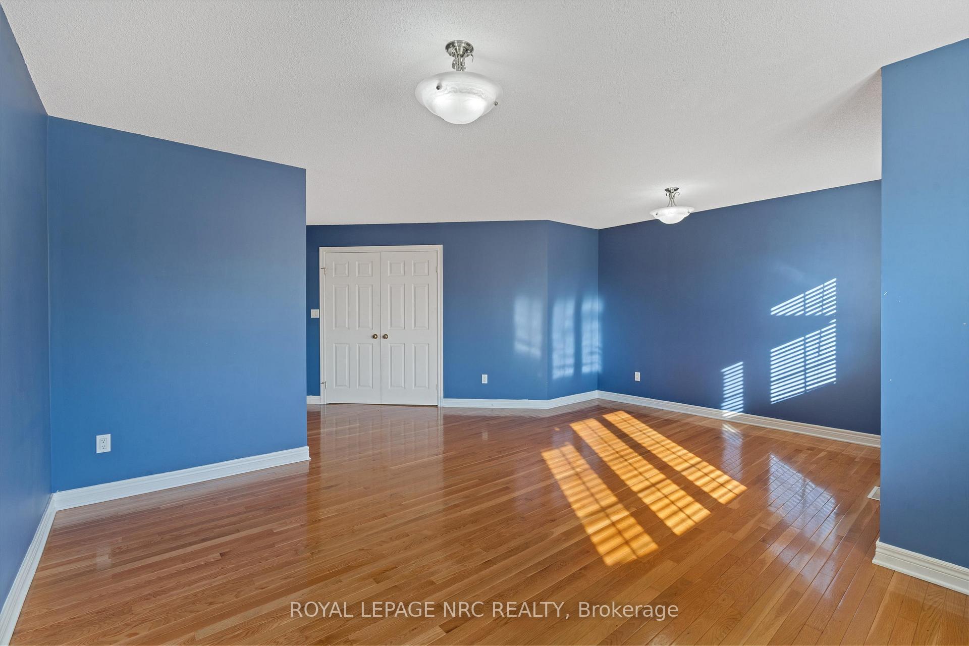 Photo 25 of 29 Mcbride Drive, St. Catharines, Rykert/Vansickle — HOMEH