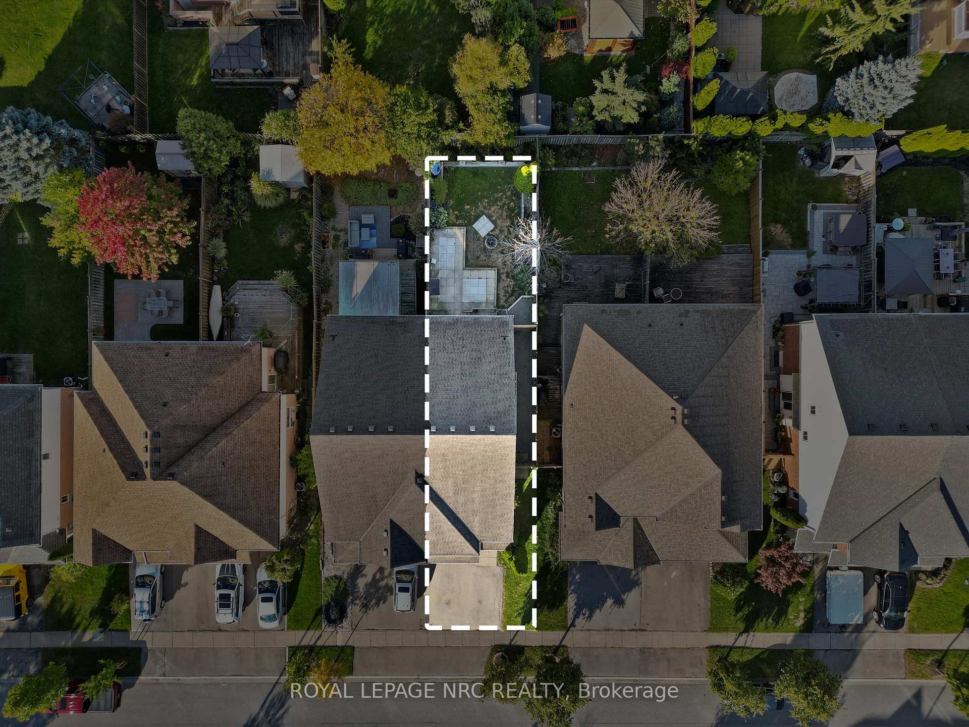 Photo 28 of 29 Mcbride Drive, St. Catharines, Rykert/Vansickle — HOMEH