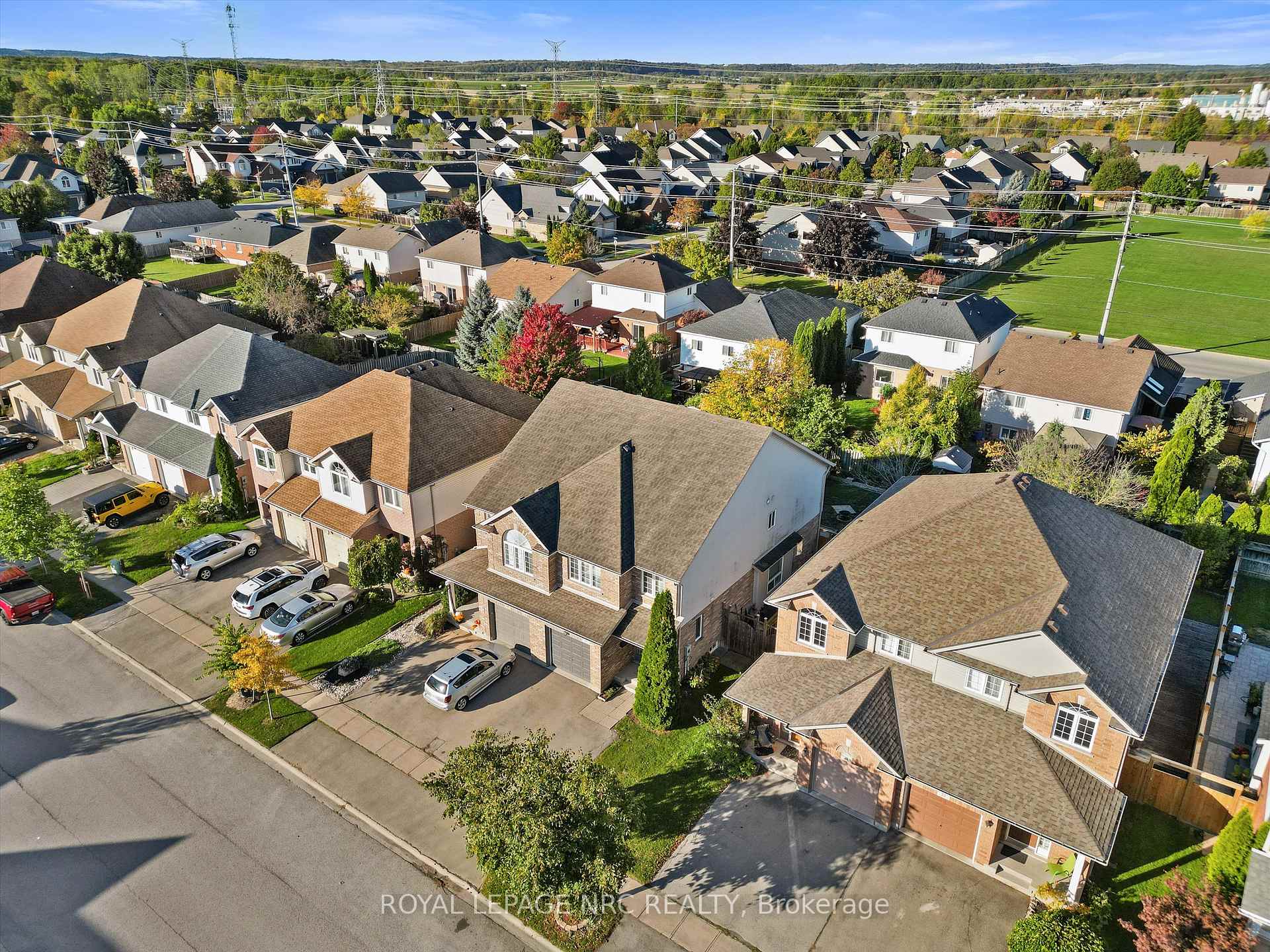 Photo 33 of 29 Mcbride Drive, St. Catharines, Rykert/Vansickle — HOMEH