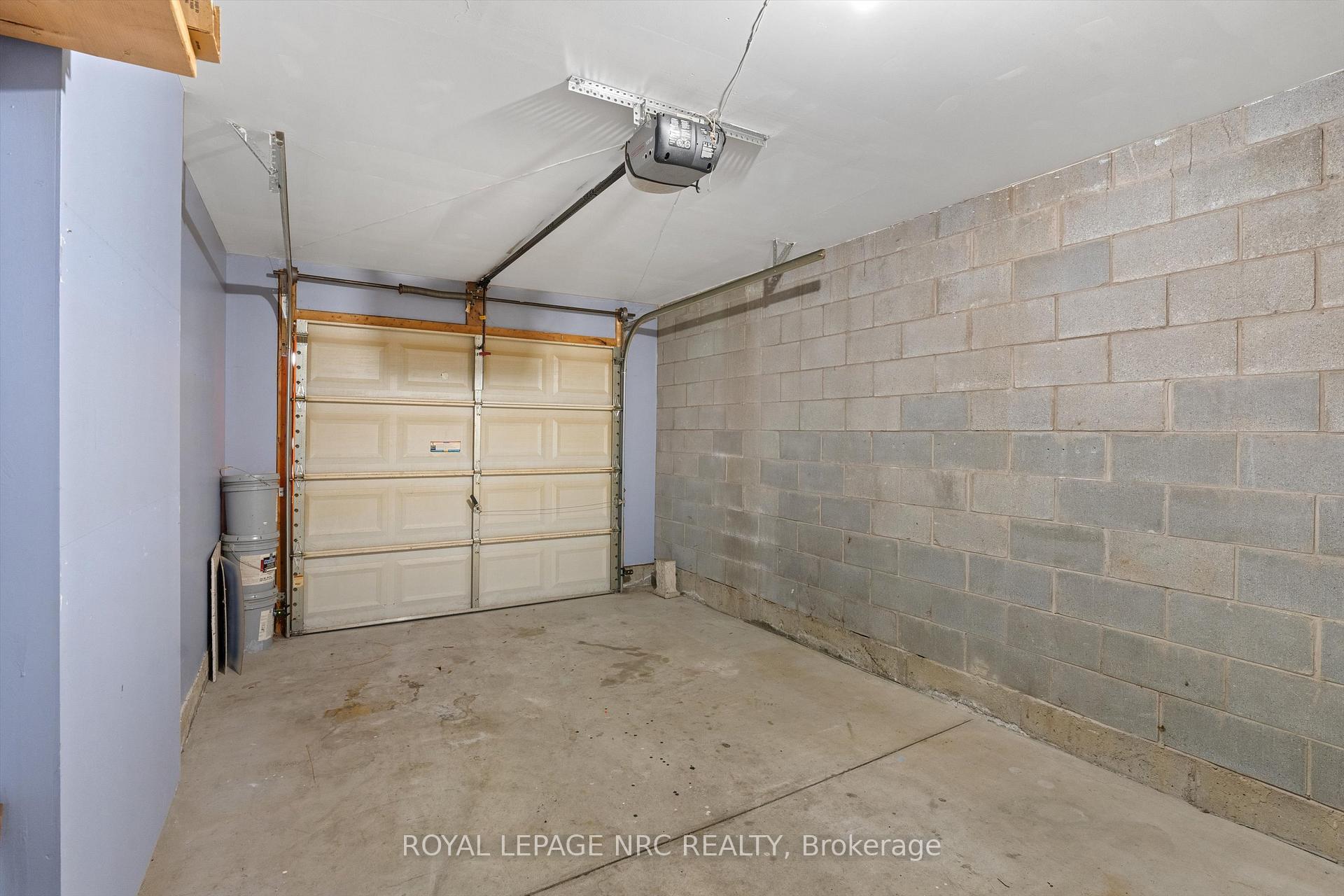 Photo 40 of 29 Mcbride Drive, St. Catharines, Rykert/Vansickle — HOMEH